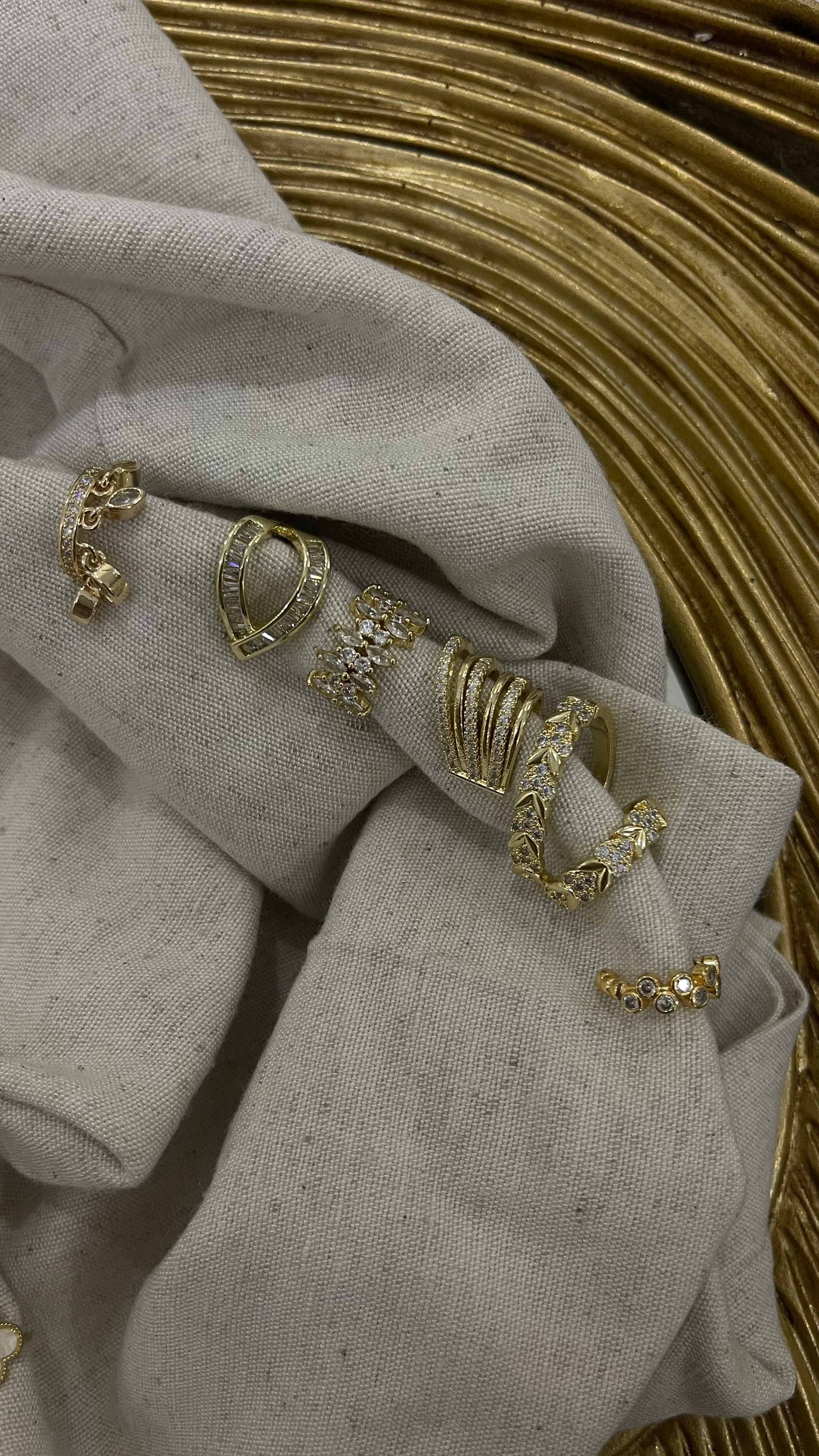 ZİRKON TAŞ EARCUFF 14K RENK