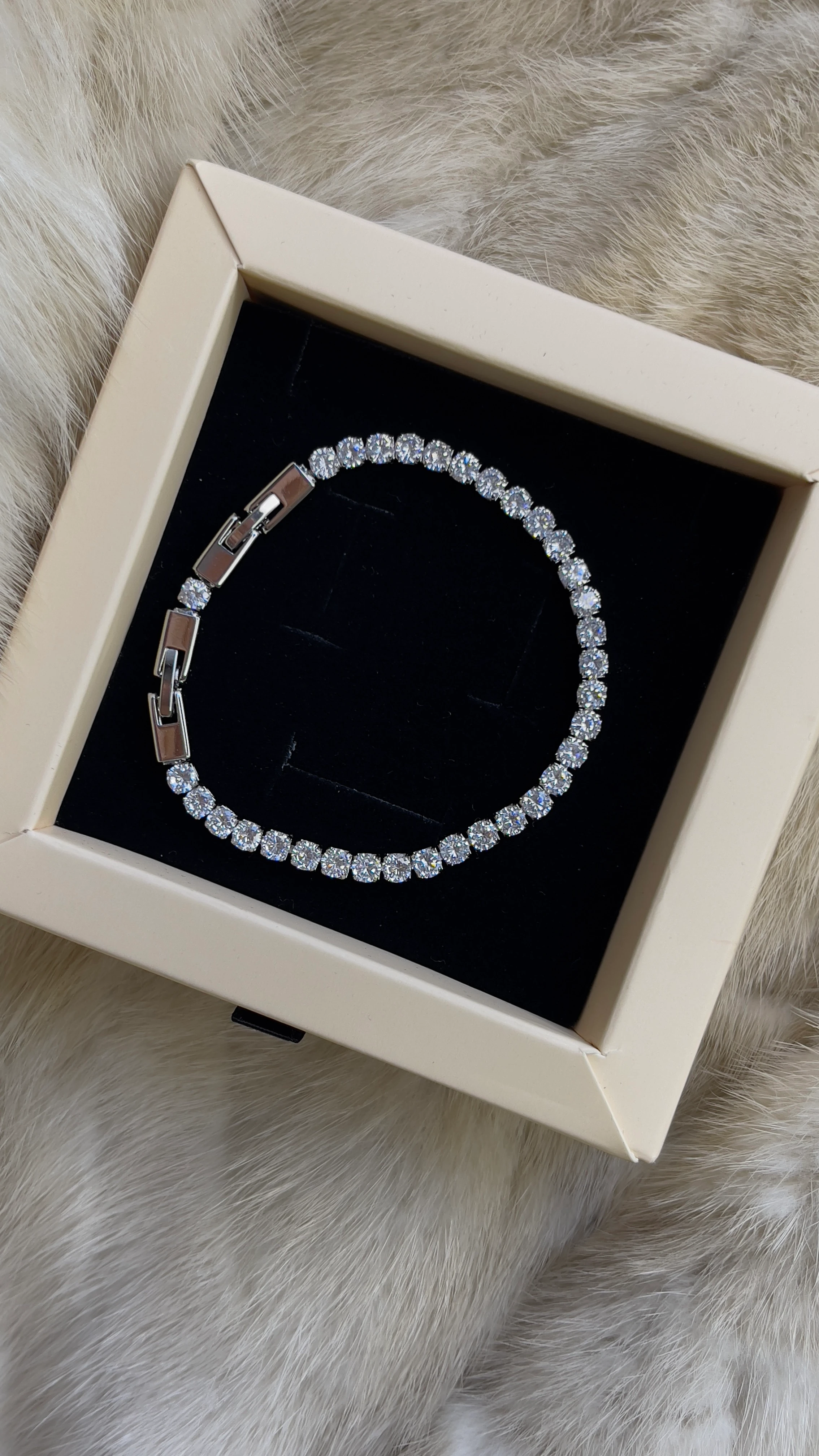 GÜMÜŞ SU YOLU BİLEKLİK XUPİNG