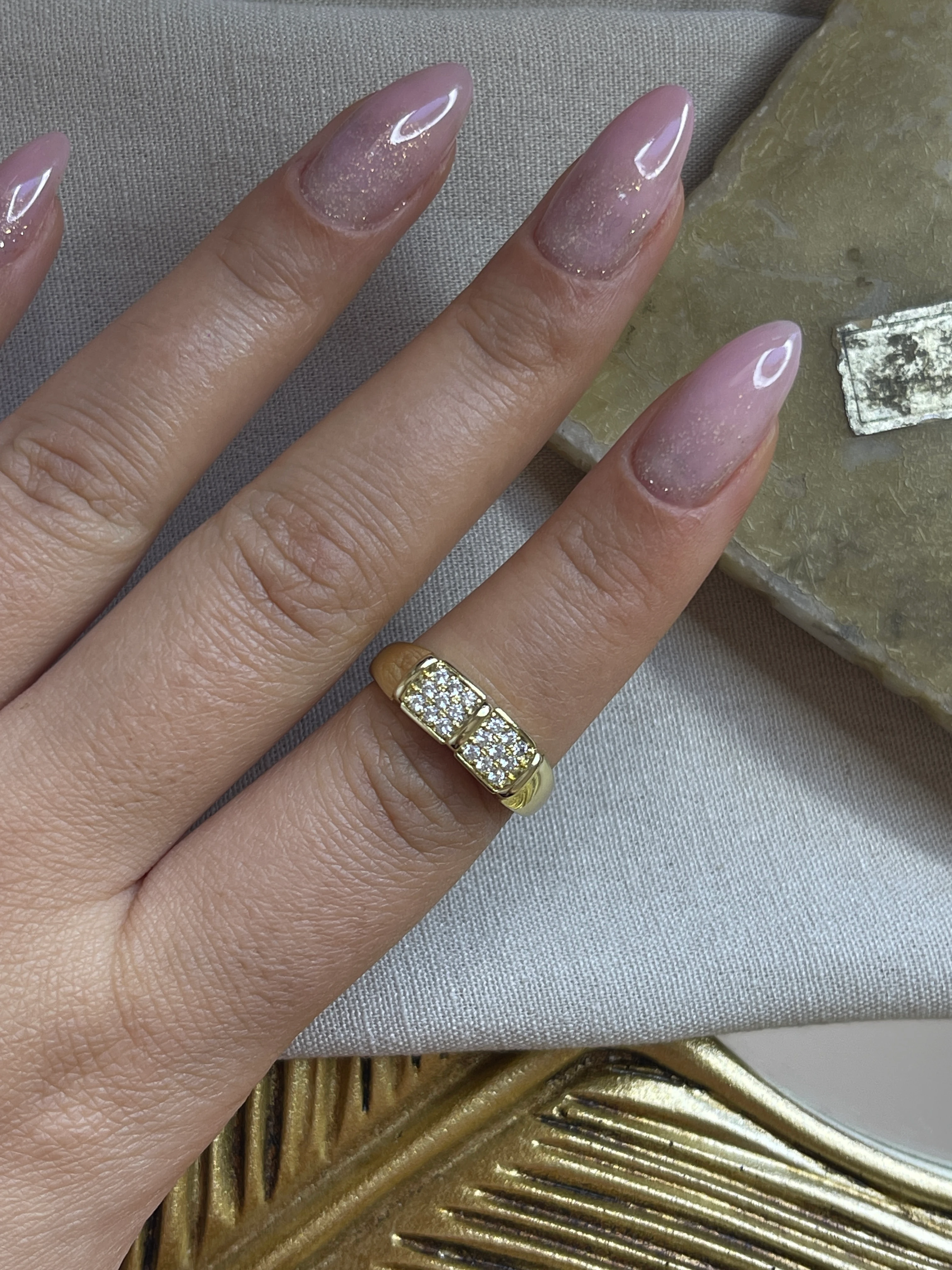 TAŞ DETAY 14K RENK XUPİNG YÜZÜK