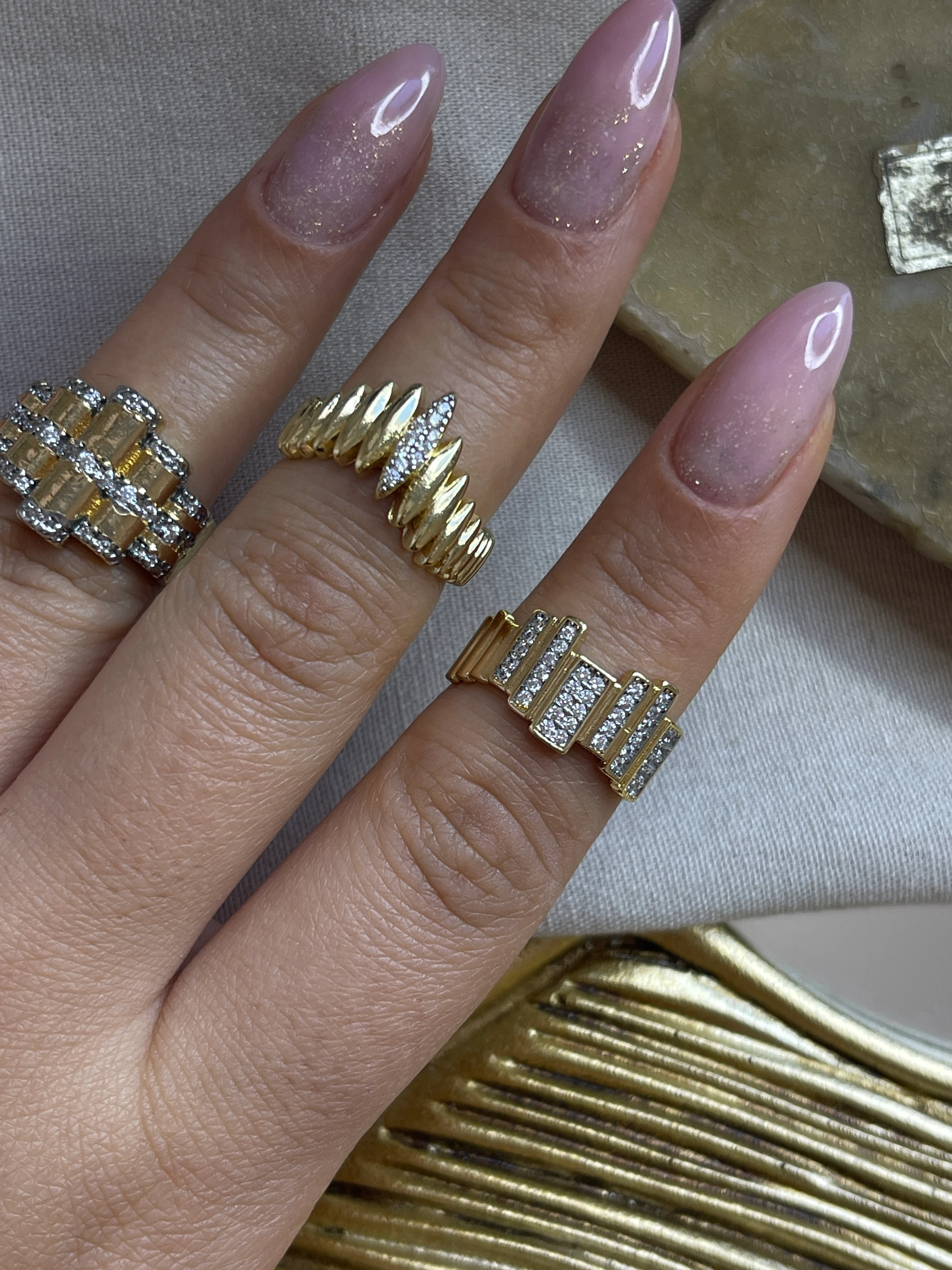 TAŞ DETAY AYARLANABİLİR YÜZÜK