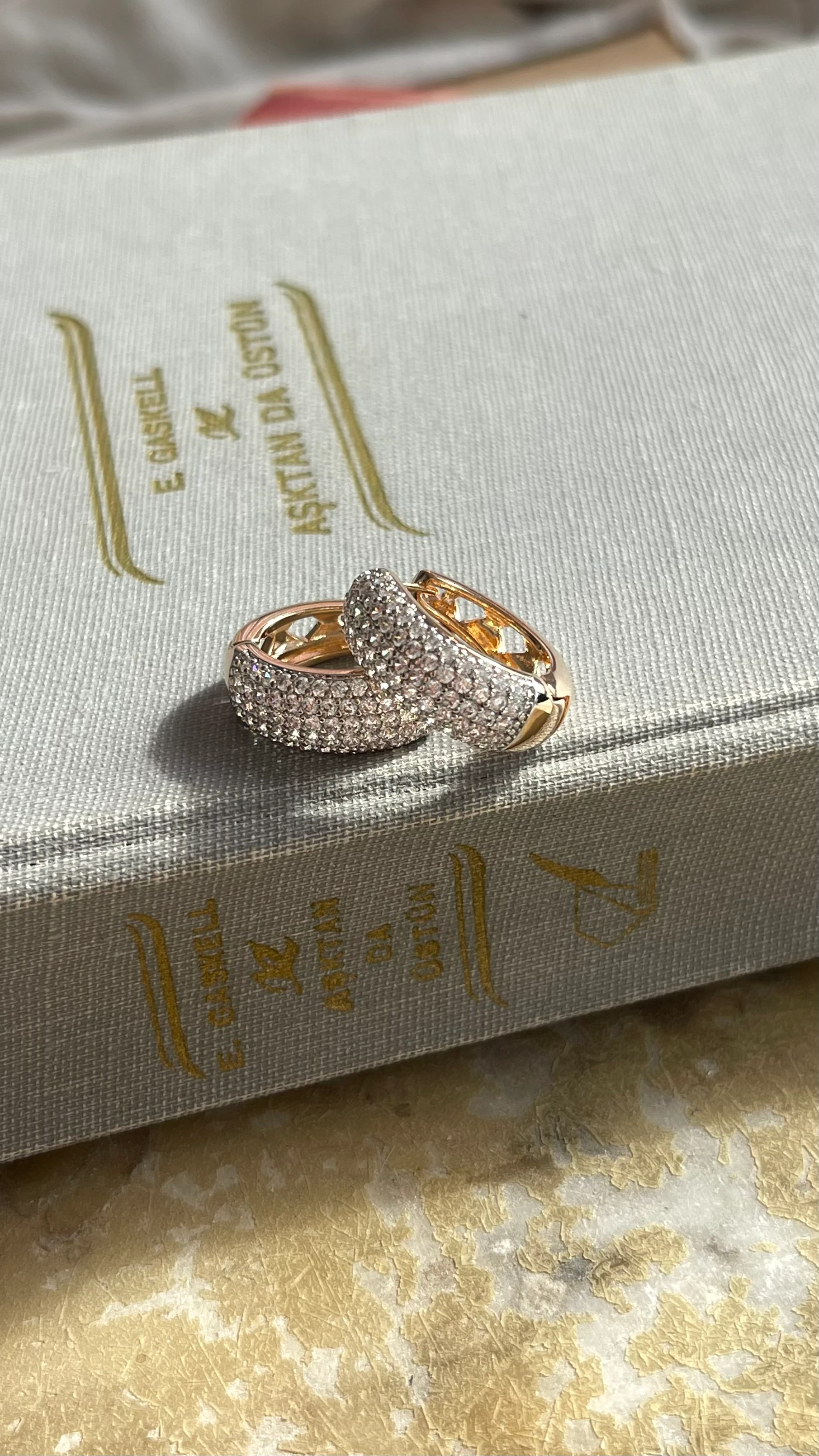 XUPİNG 18K HALKA KÜPE