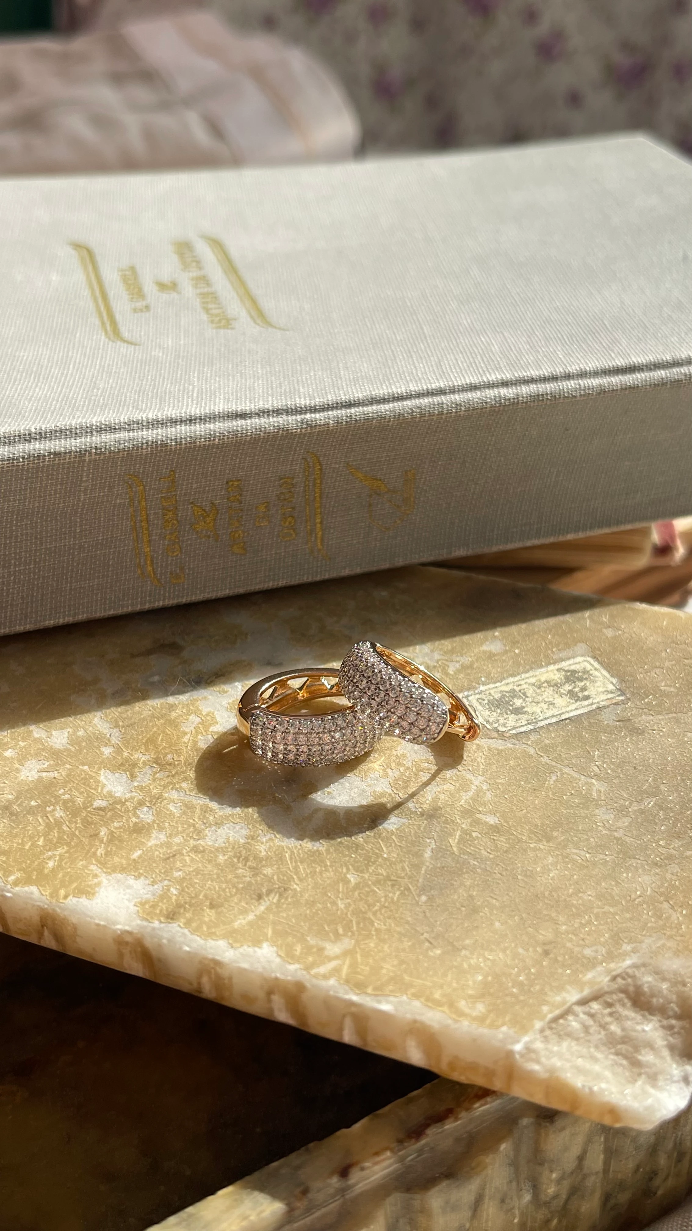 XUPİNG 18K HALKA KÜPE