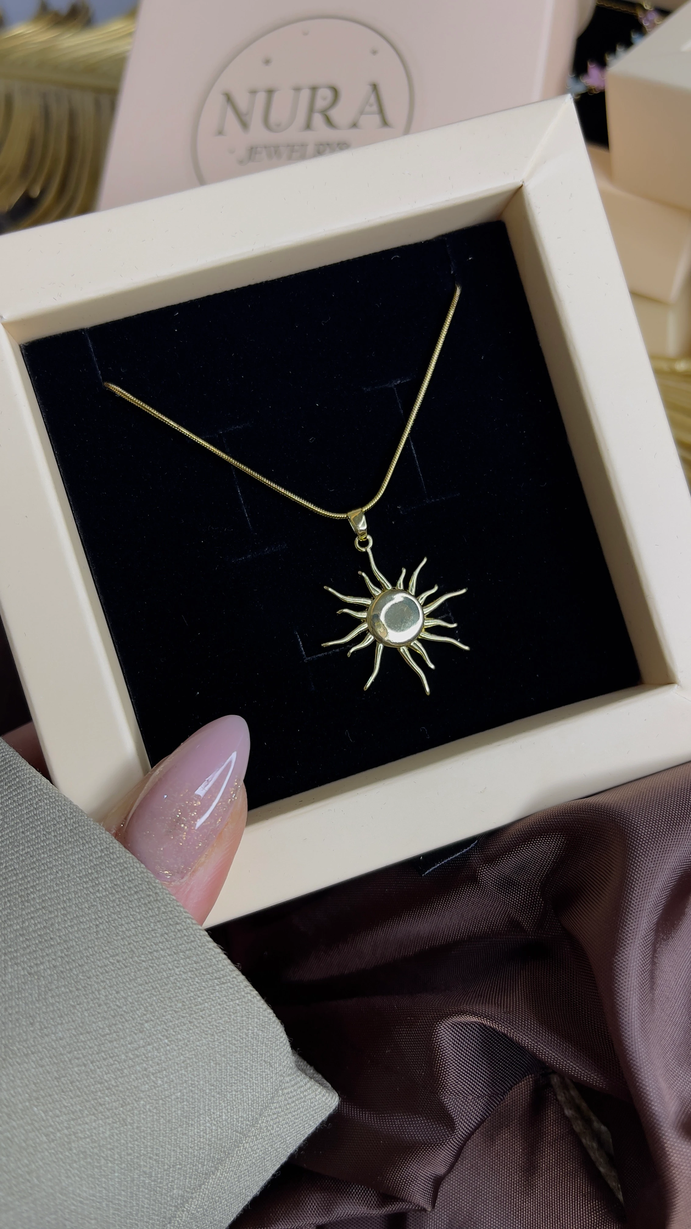 GÜNEŞ MODEL 14K KOLYE