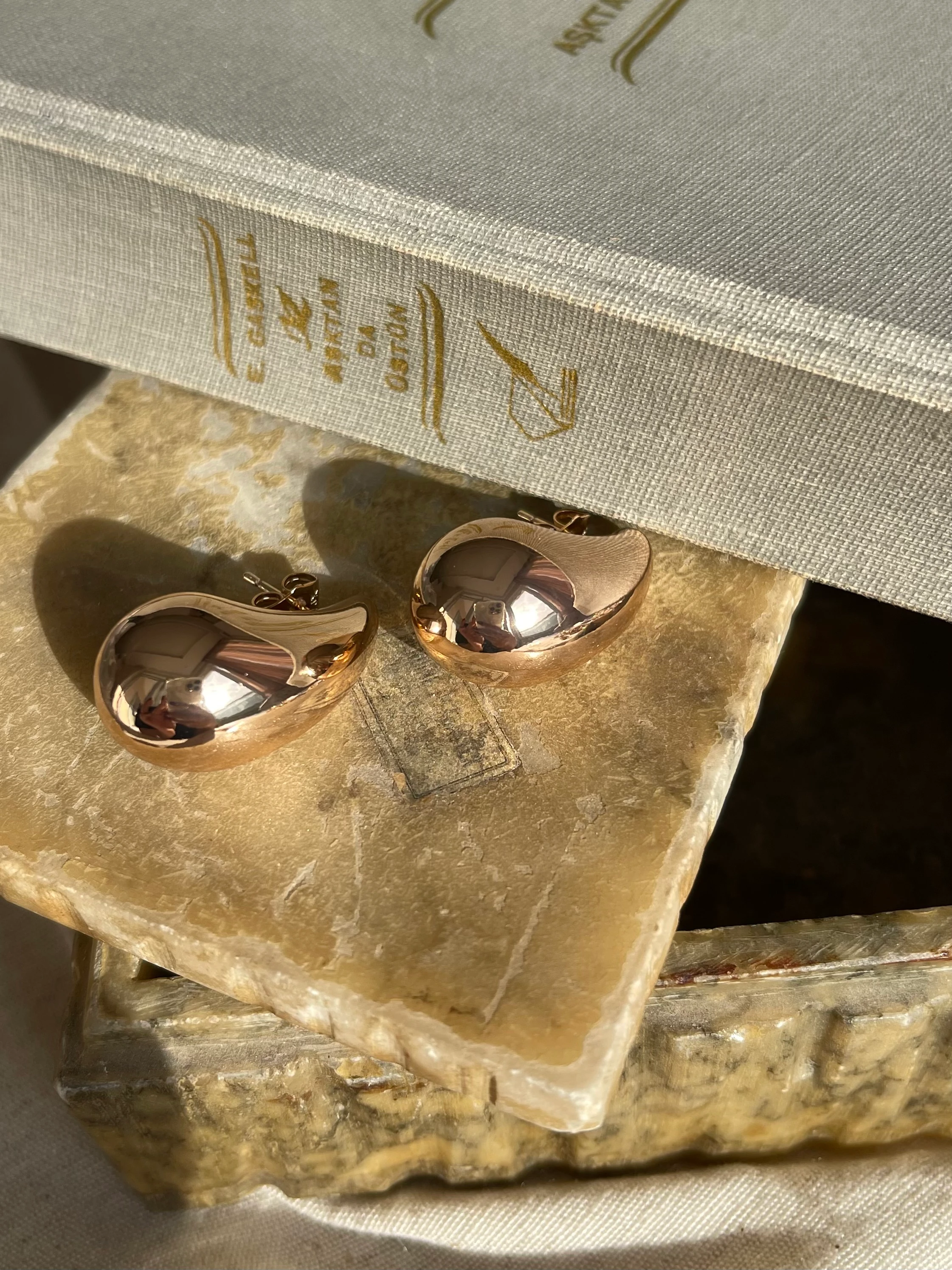 ROSE GOLD DAMLA MODEL ŞIK KÜPE