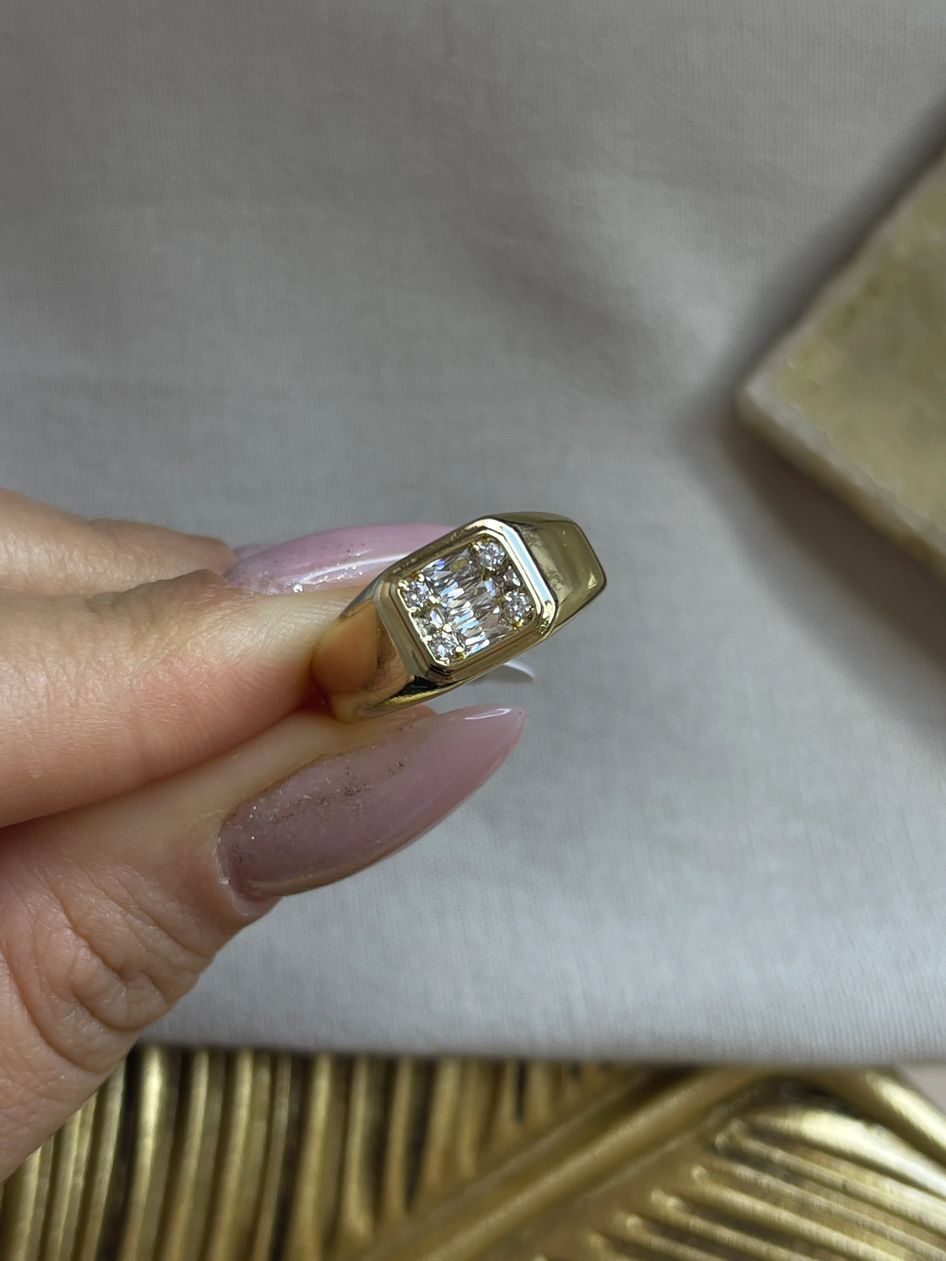 VINTAGE MODEL TEK TAŞ YÜZÜK