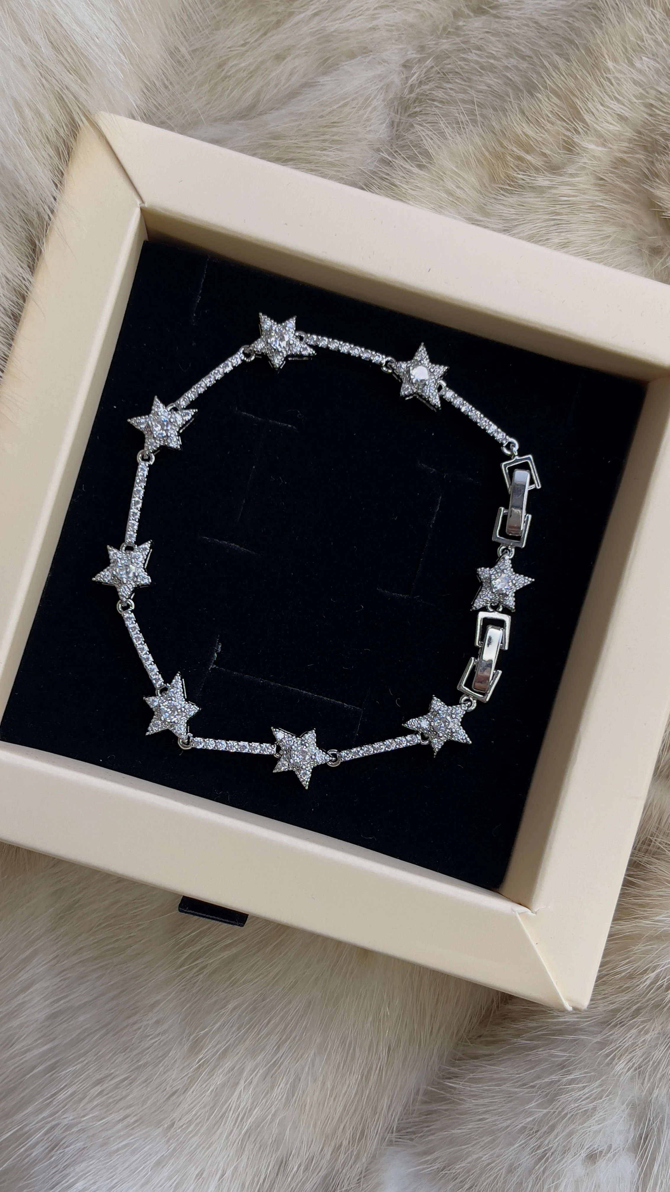 XUPİNG YILDIZ GÜMÜŞ BİLEKLİK