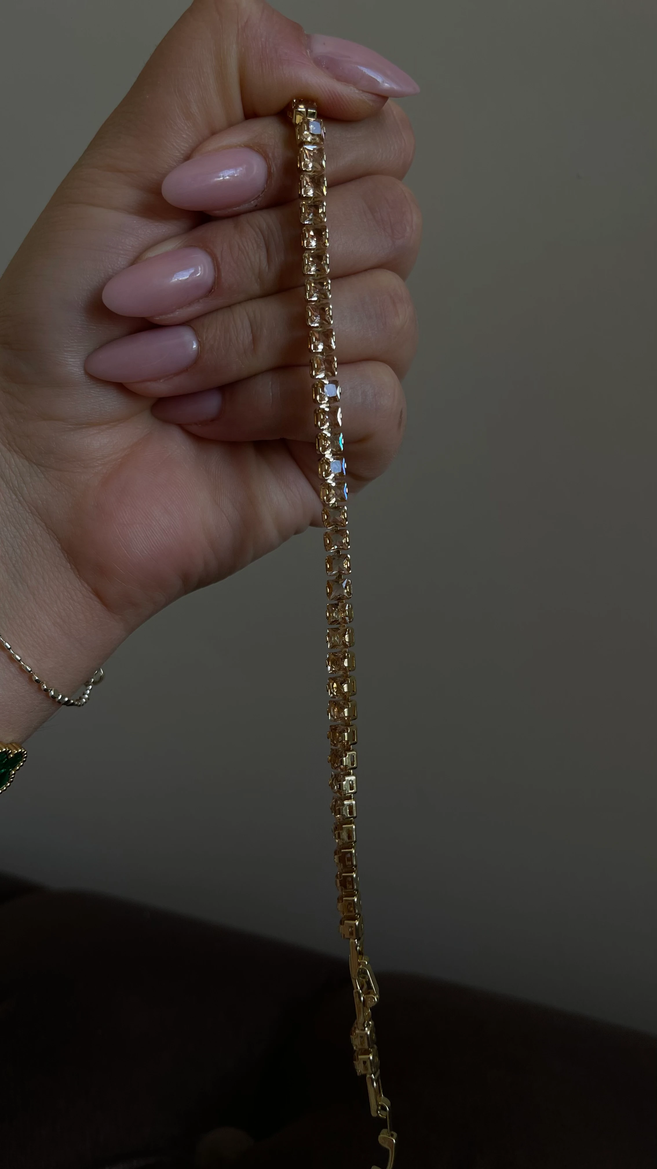 BAGET TAŞ RENKLİ ZİRKON SUYOLU