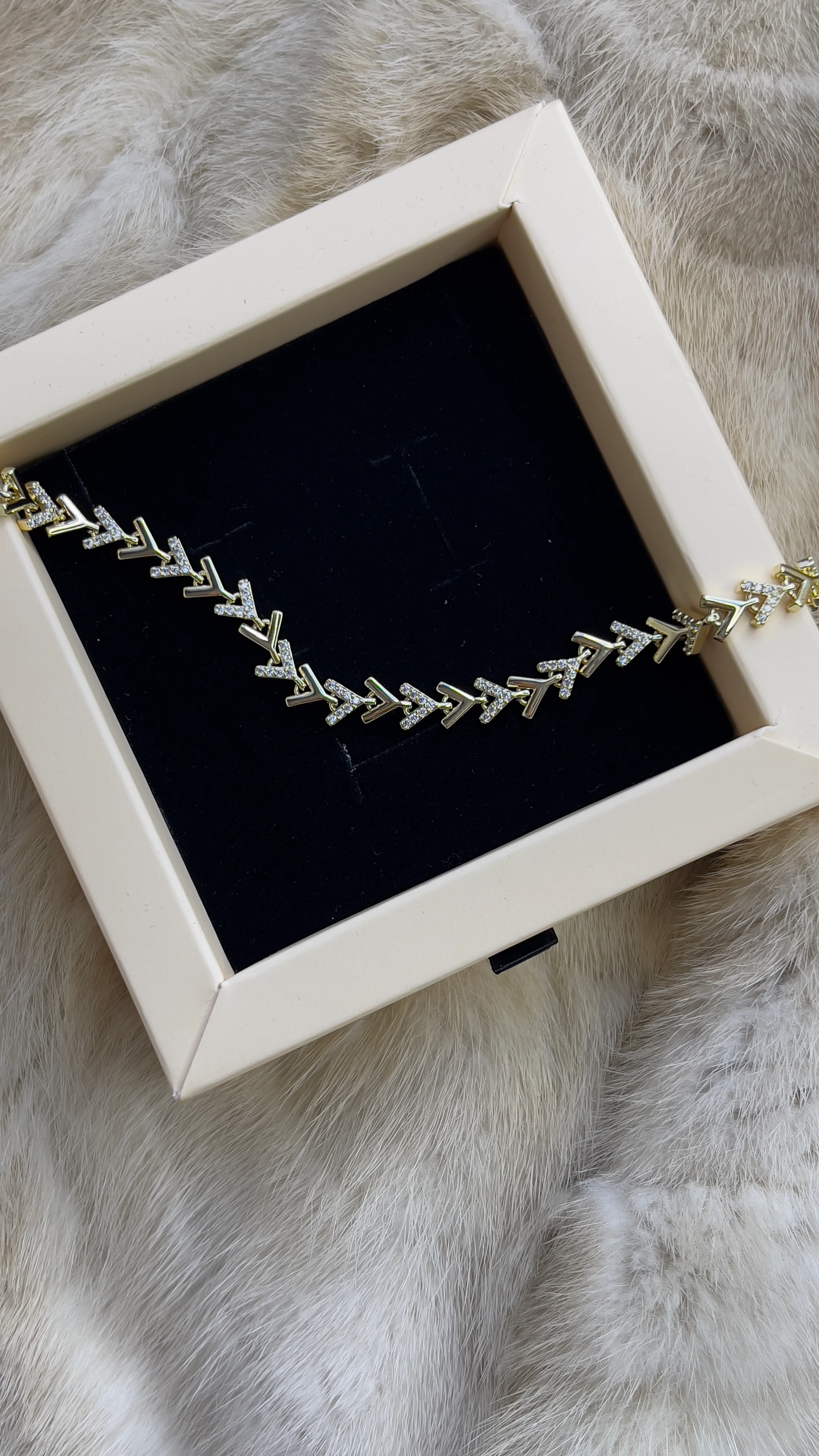 14 K RENK ŞIK XUPİNG BİLEKLİK