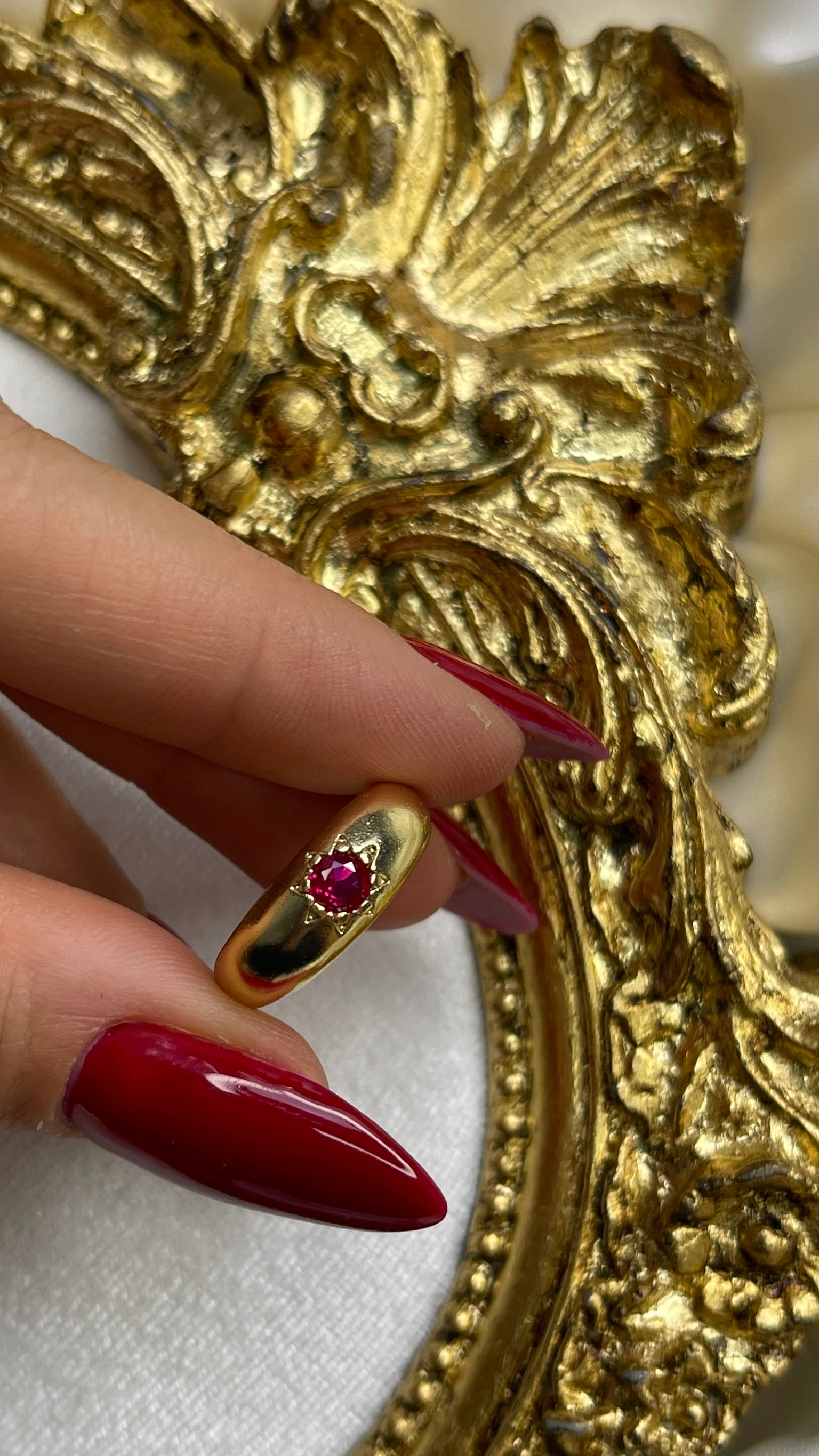 YILDIZ MODEL VINTAGE YÜZÜK - BORDO TAŞ