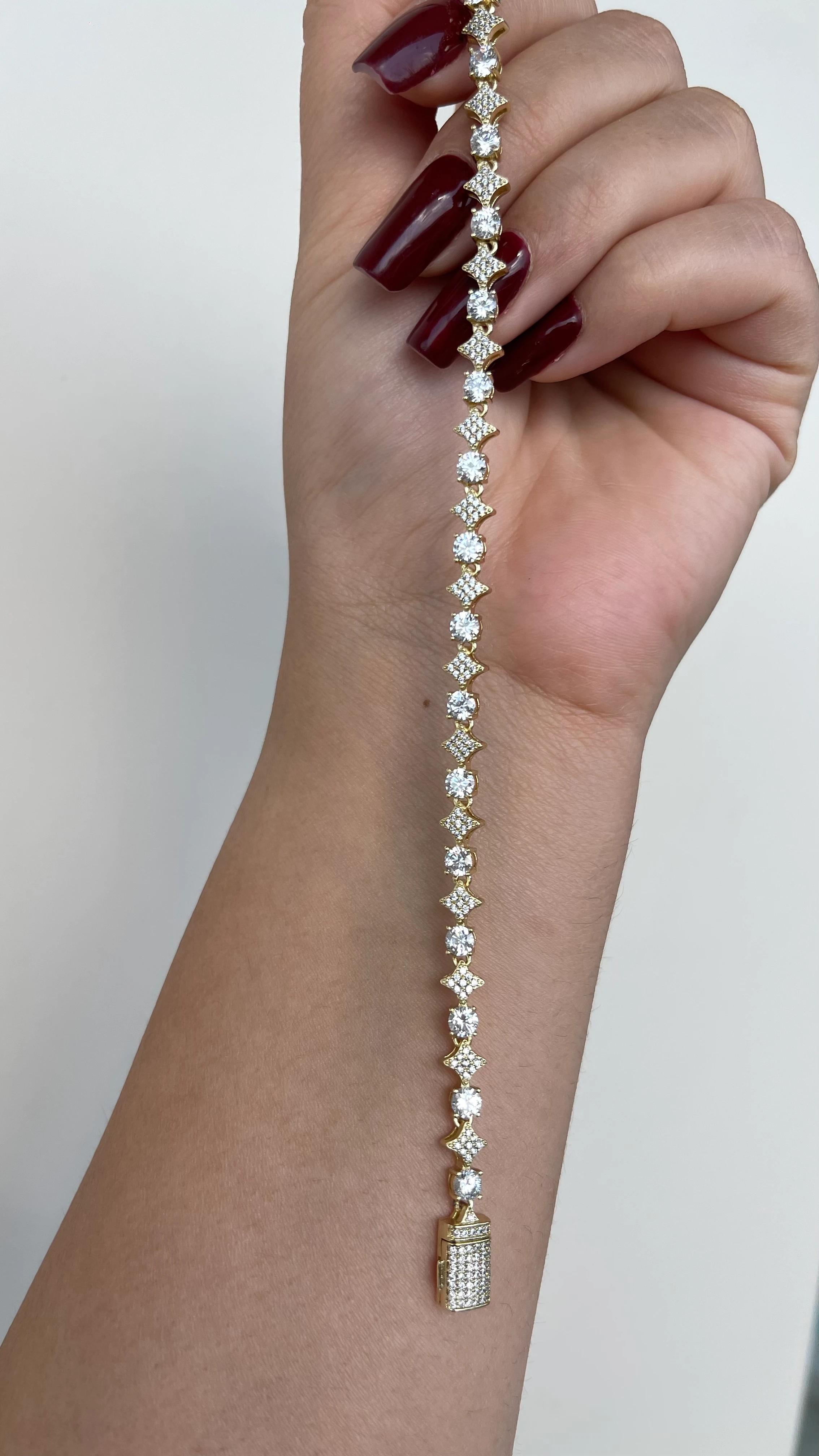 14 K XUPİNG ŞIK KADIN BİLEKLİK ÖZEL SERİ 