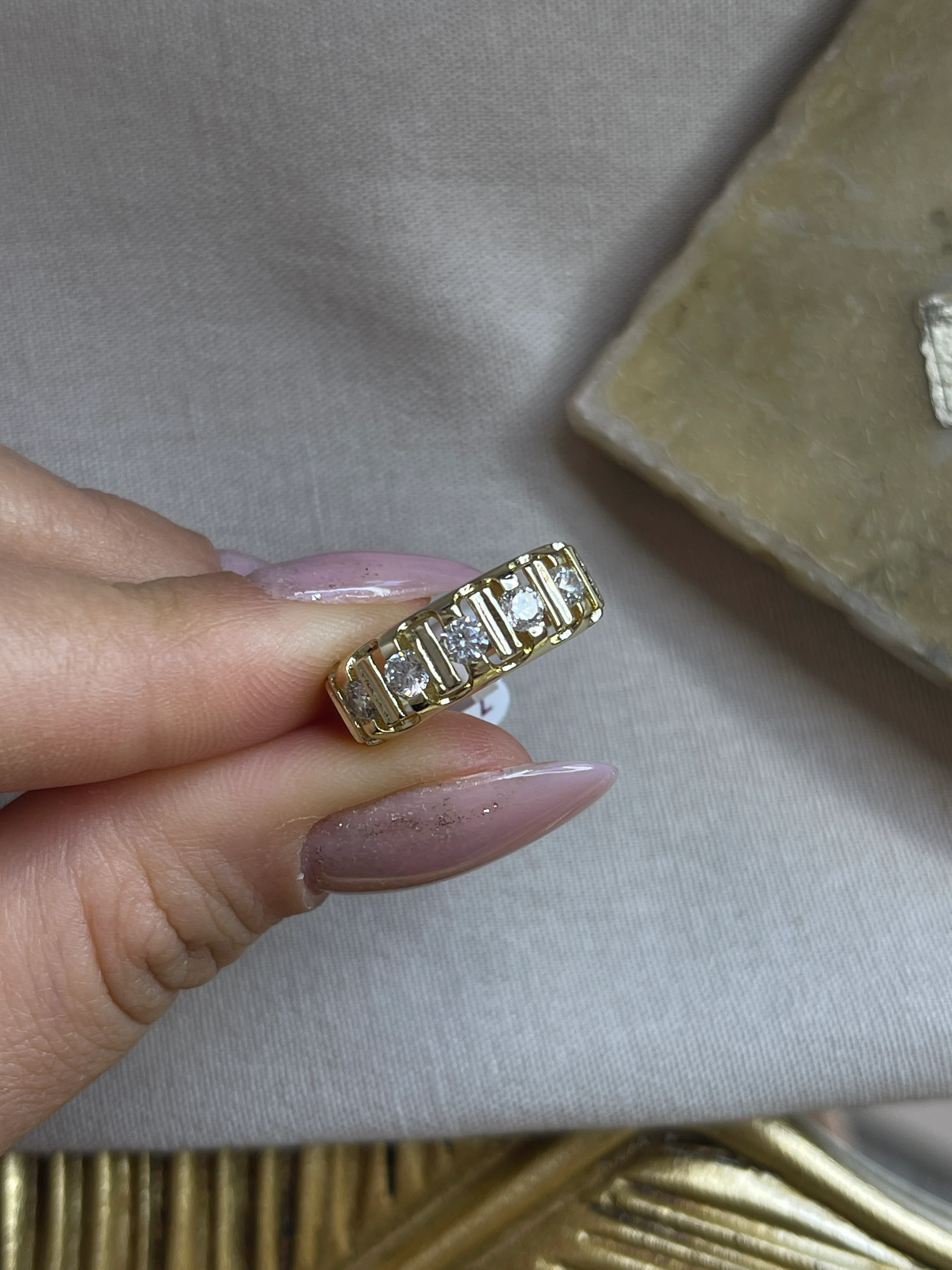 TAŞ DETAY 14K RENK XUPİNG YÜZÜK