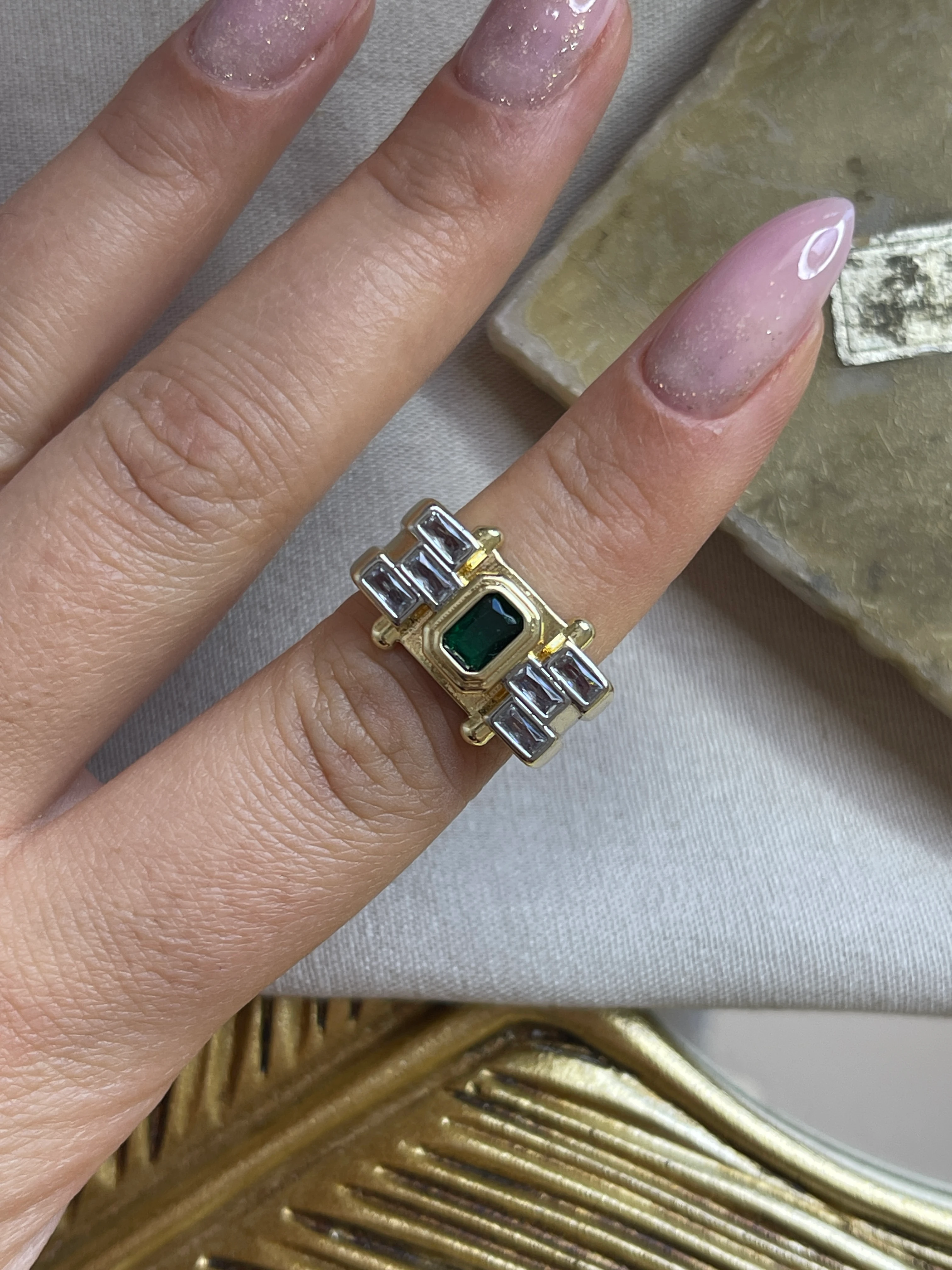 YEŞİL TAŞ AYARLANABİLİR YÜZÜK