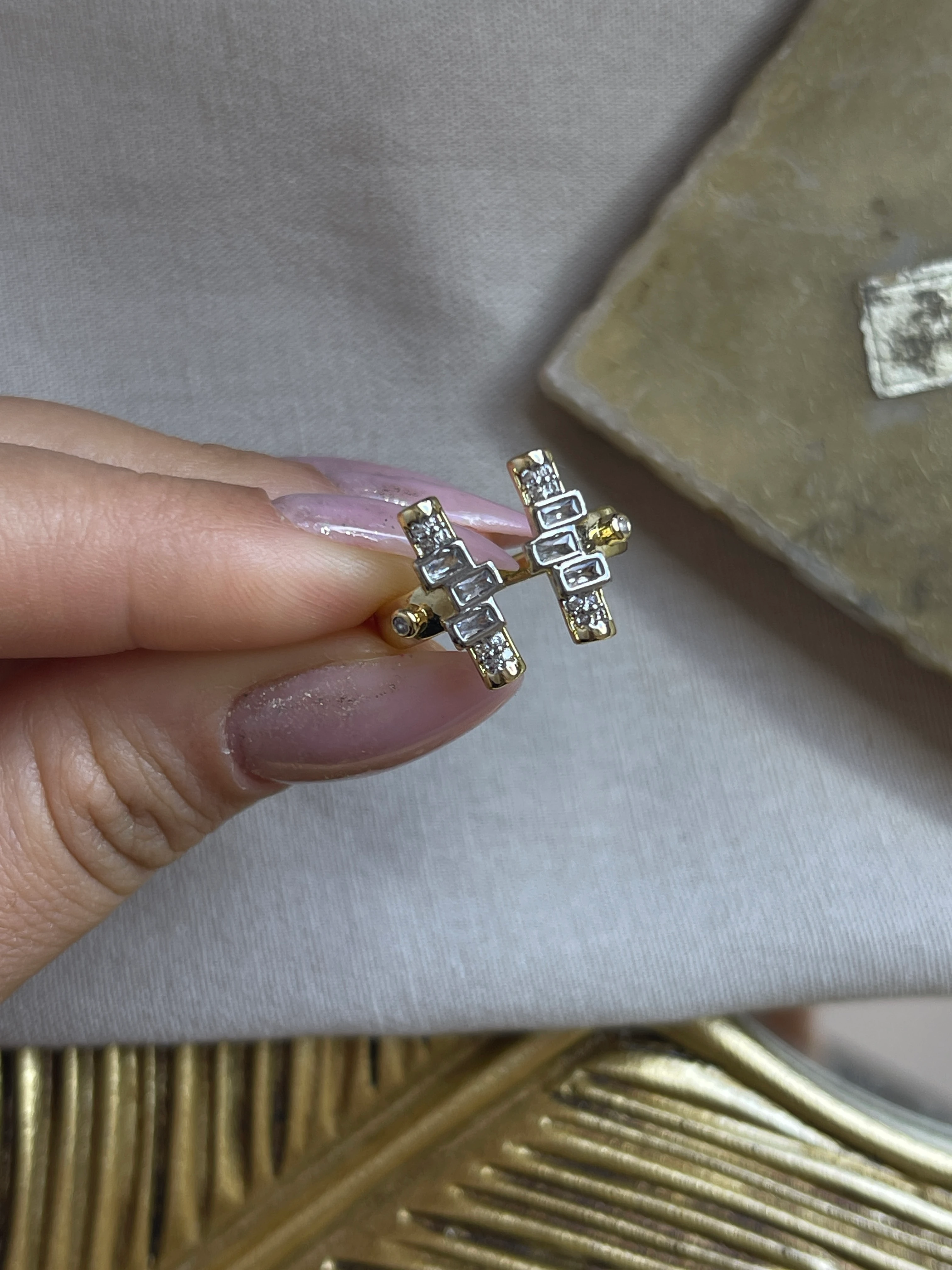 TAŞ DETAY AYARLANABİLİR YÜZÜK