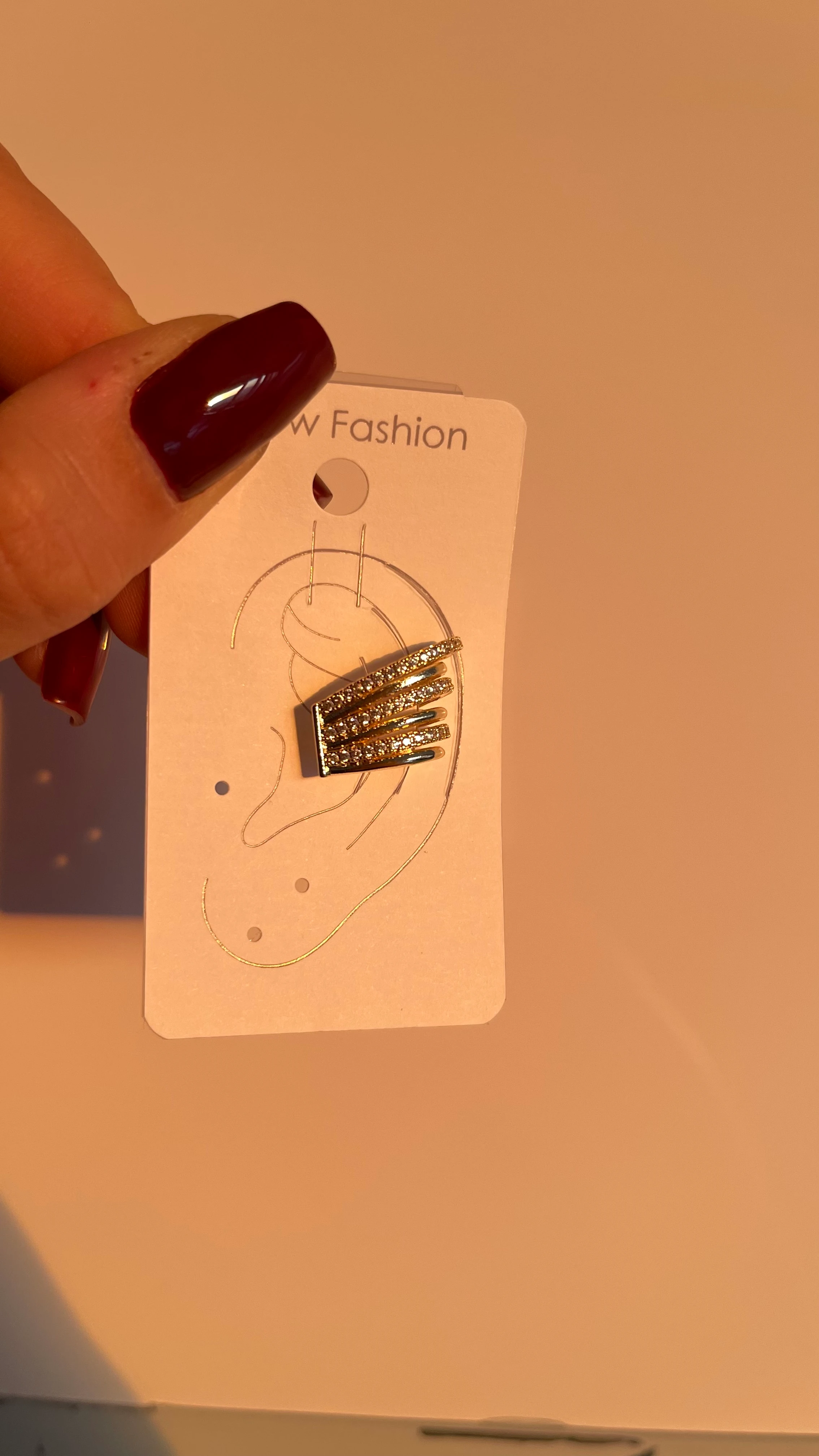 GOLD RENK ZİRKON TAŞ DETAY EARCUFF 