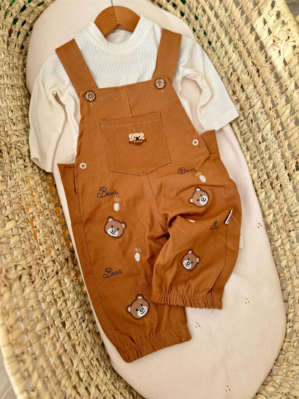 Erkek Bebek Kiremit Bear Nakışlı Gabardin Salopet Takım