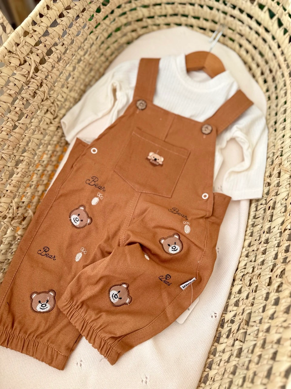 Erkek Bebek Kiremit Bear Nakışlı Gabardin Salopet Takım