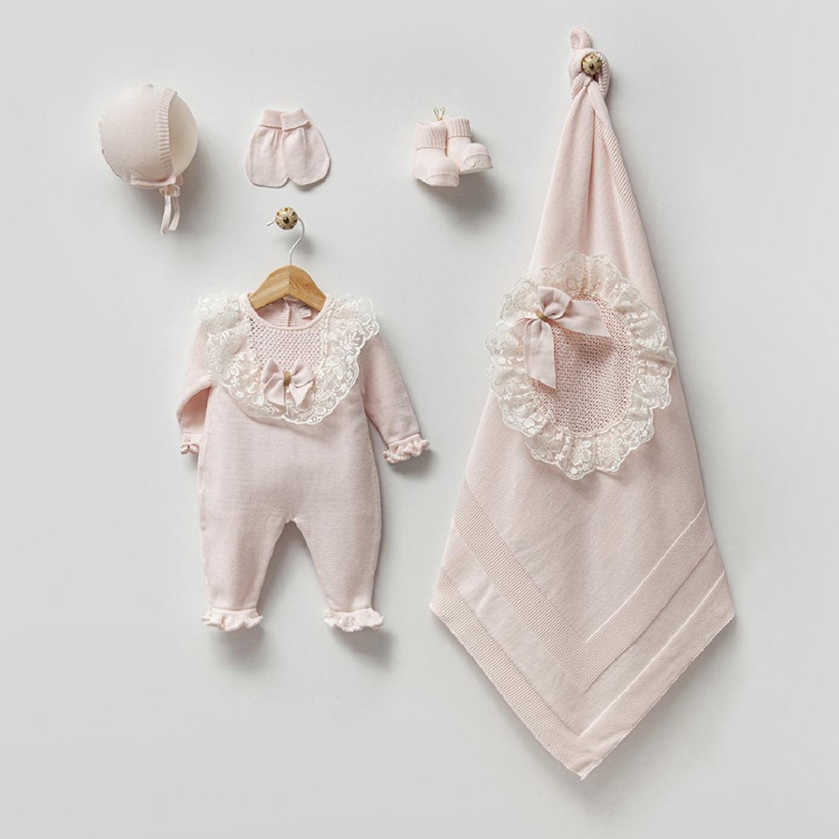 Kız Bebek 0-3 Ay Premium Pembe Kurdeleli Dantelli 5li Set