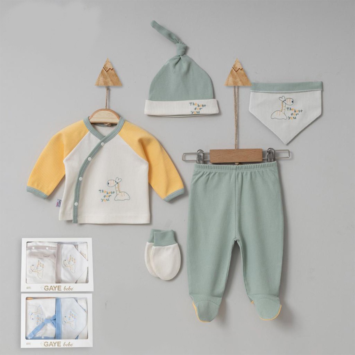 Erkek Bebek 0-3 Ay Mint Zürafa Nakışlı 5li Set