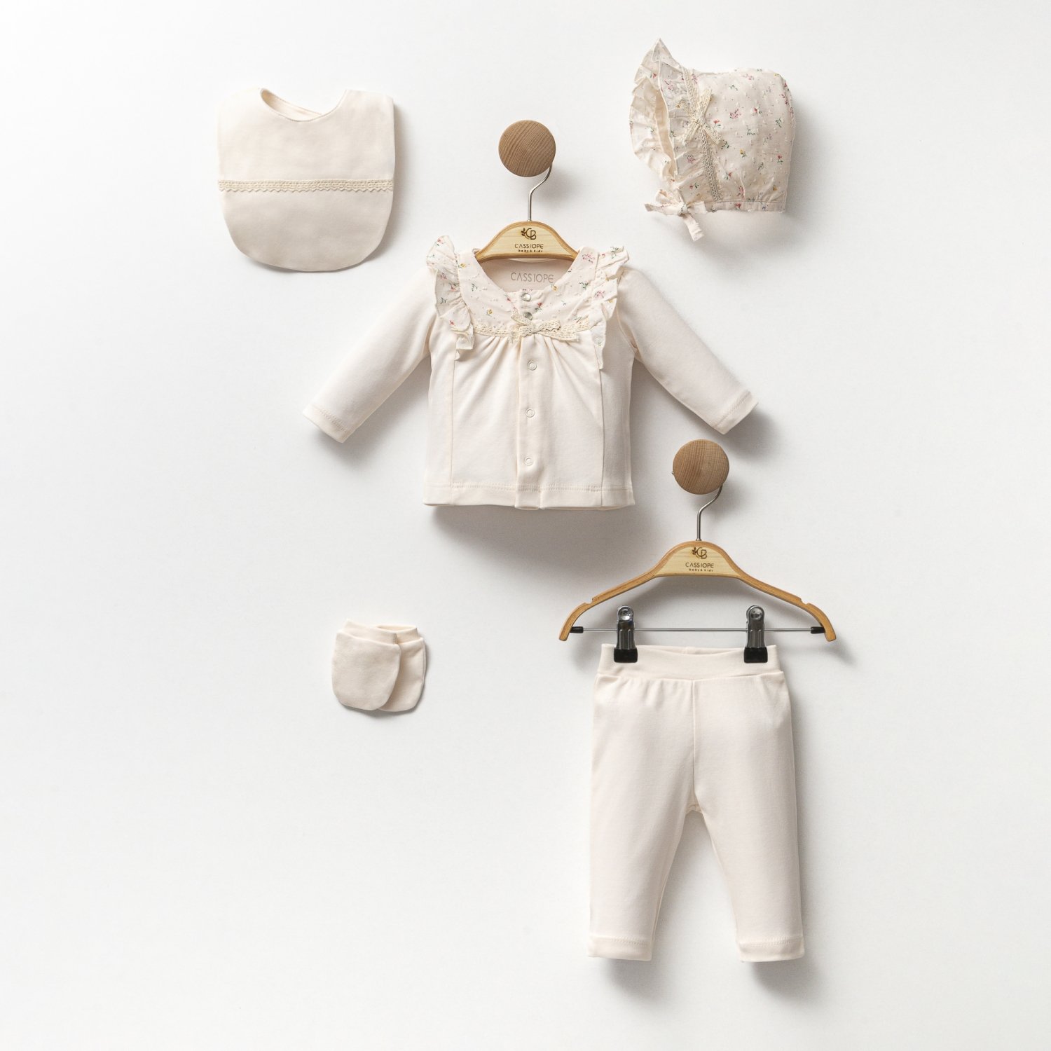 Kız Bebek 0-3 Ay Premium Robalı Fistolu 5li Set