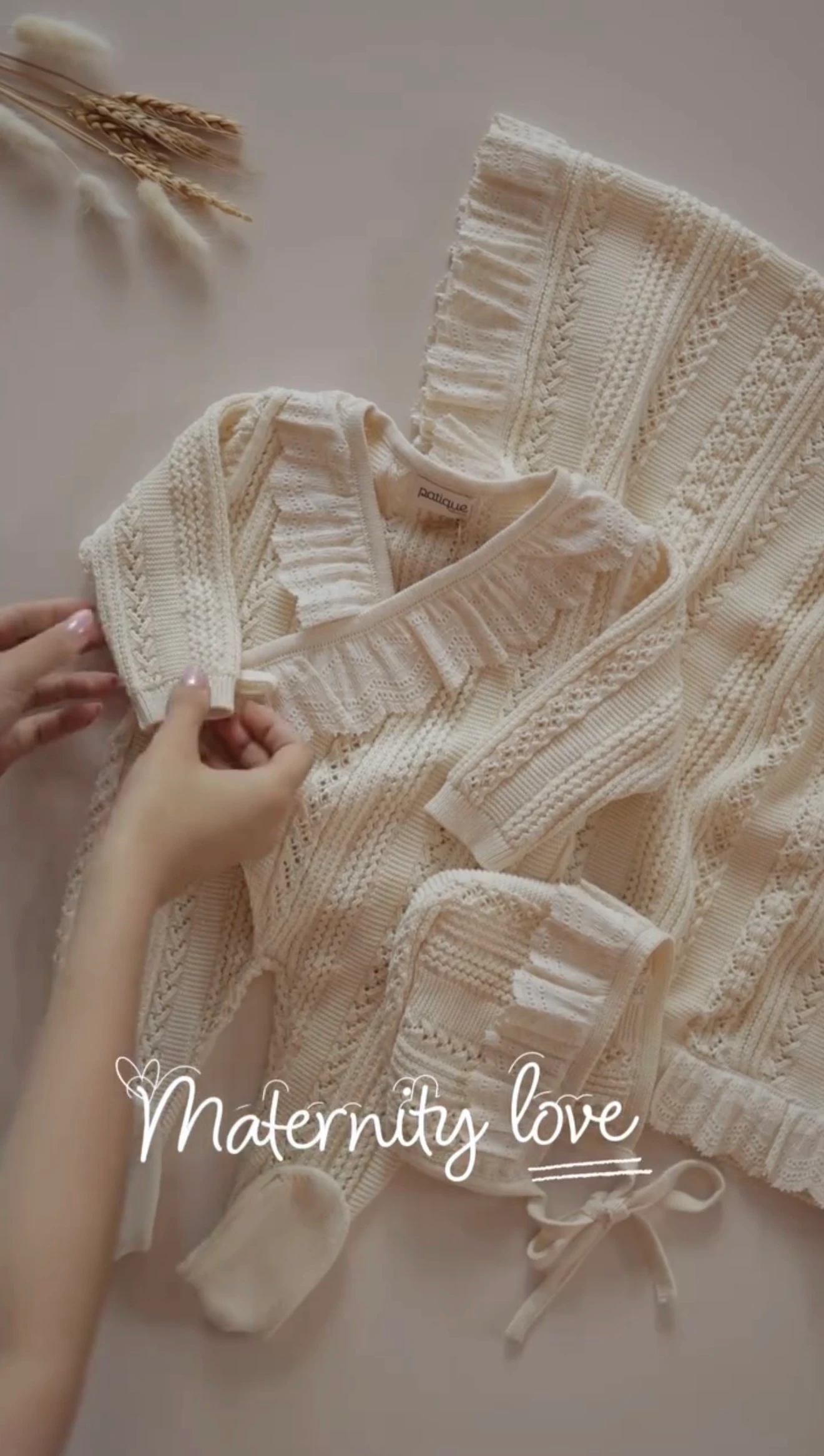 Kız Bebek 0-3 Ay Organik Pamuk Triko Özel Seri Kruvaze Dantelli Battaniyeli Set 