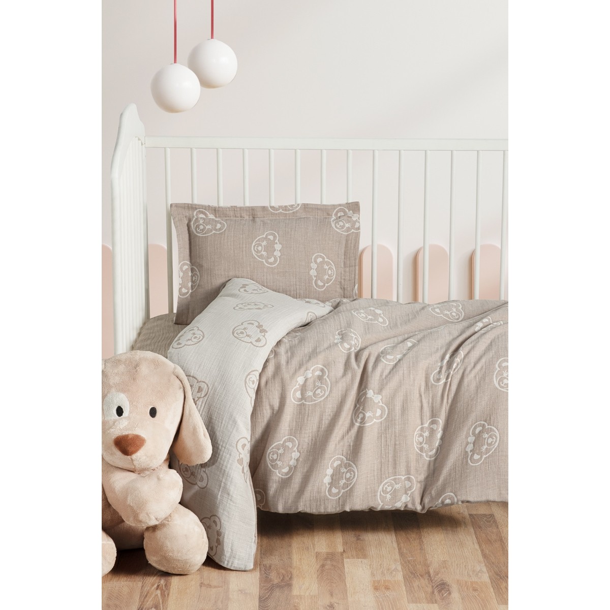 Unisex %100 Organik Pamuk Kahve Bear Jakarlı Müslin Nevresim Takımı (100*150 CM Nevresim 110*160 CM Çarşaf 35*45 CM Yastık Kılıfı )