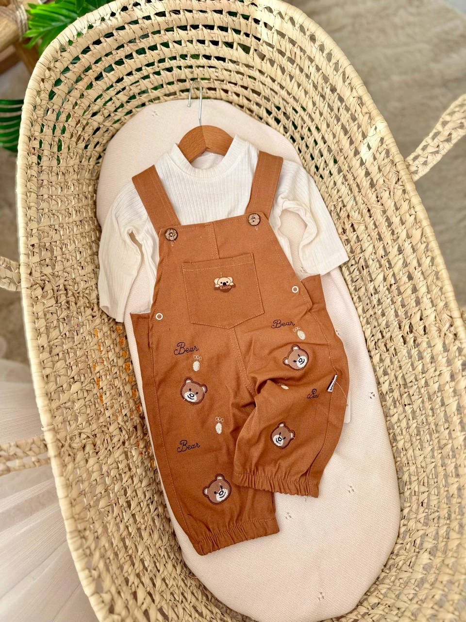 Erkek Bebek Kiremit Bear Nakışlı Gabardin Salopet Takım