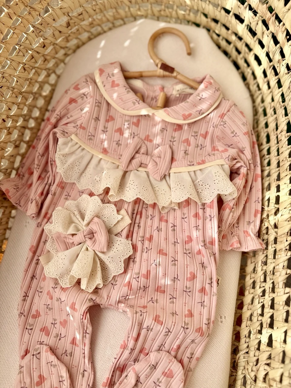 Kız Bebek %100 Pamuk Love Flower Gül Kurusu Saç Bantlı Tulum 