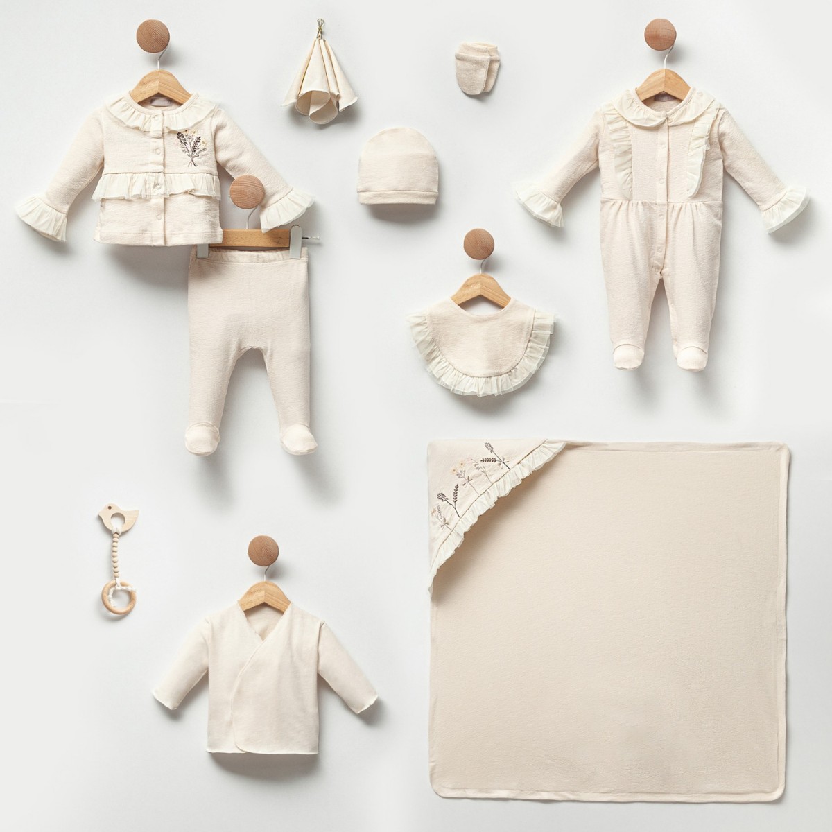 Kız Bebek Premium 0-3 Ay Bej Tül Detay Çiçek Nakışlı 10lu SEt