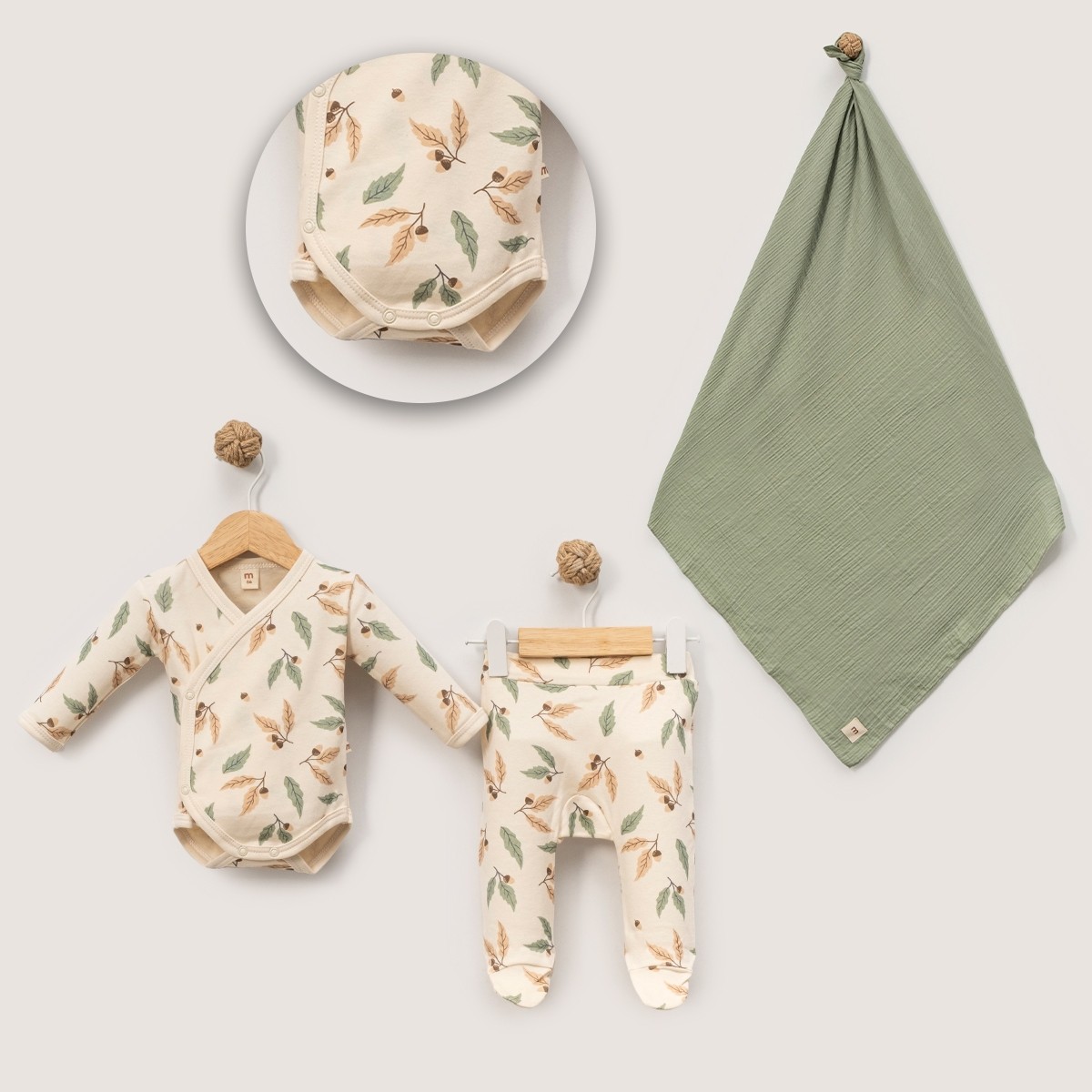 Kız Bebek Yaprak Desenli Kruvaze Body Battaniye 3lü Set