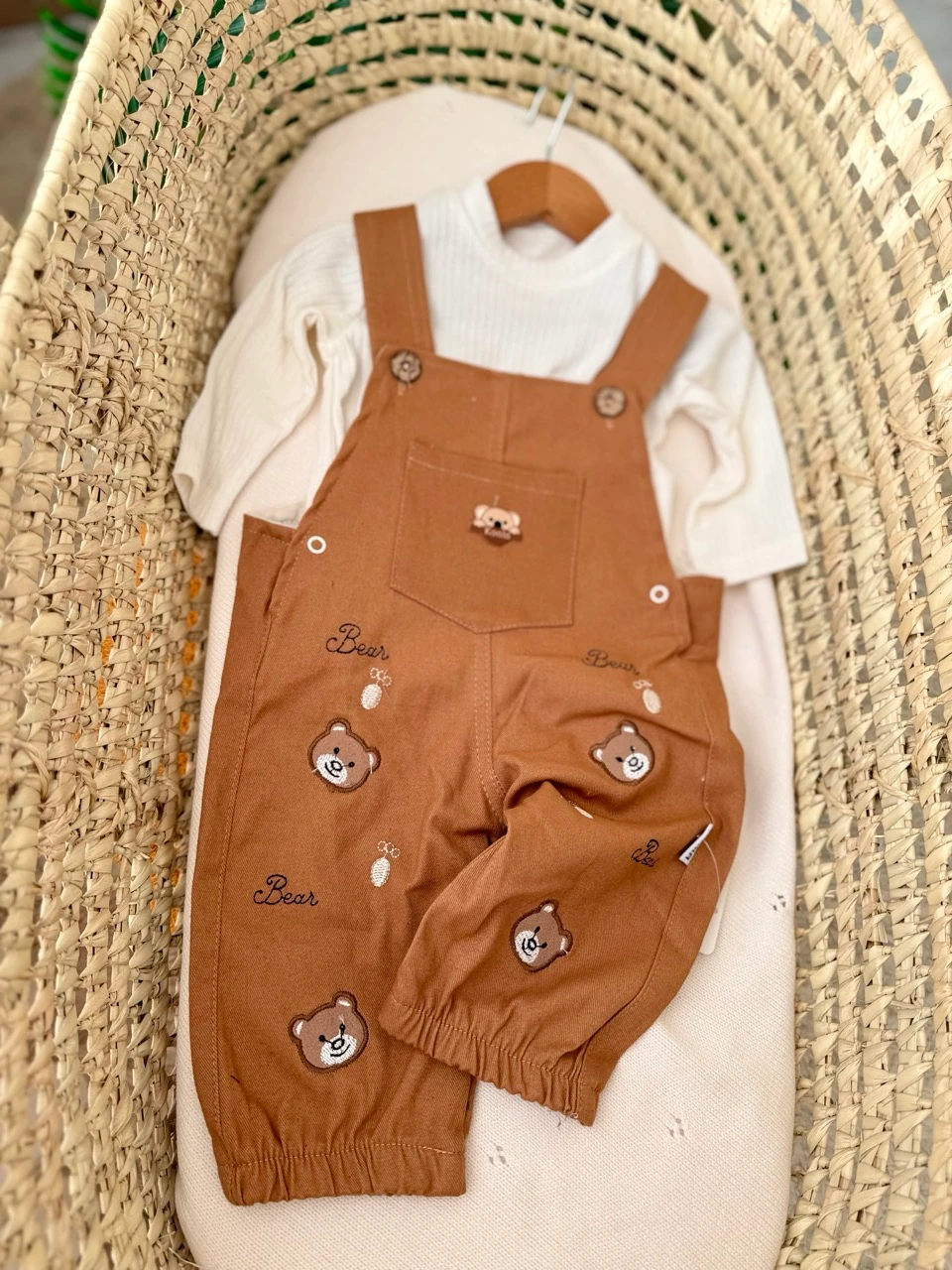 Erkek Bebek Kiremit Bear Nakışlı Gabardin Salopet Takım