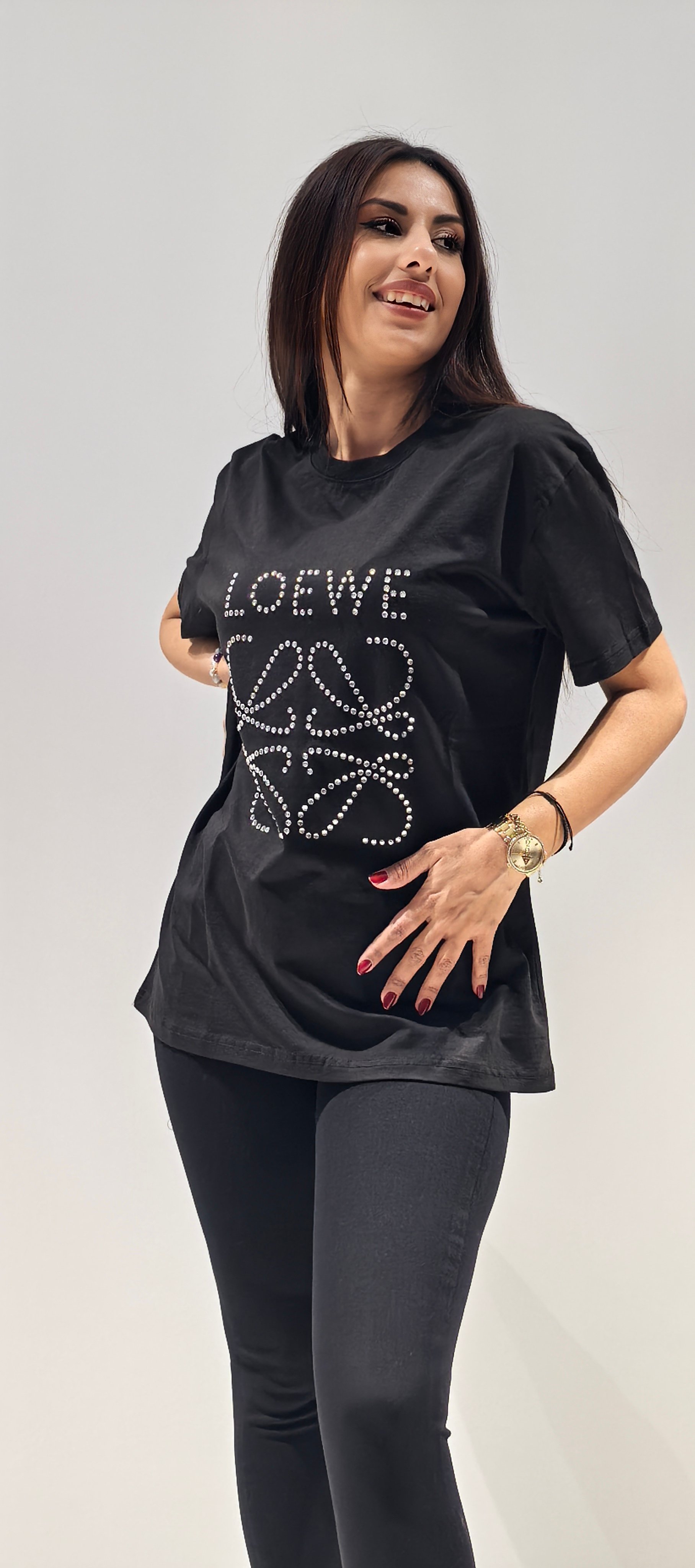 LOVE TAŞLI SİYAH PAMUKLU TŞÖRT
