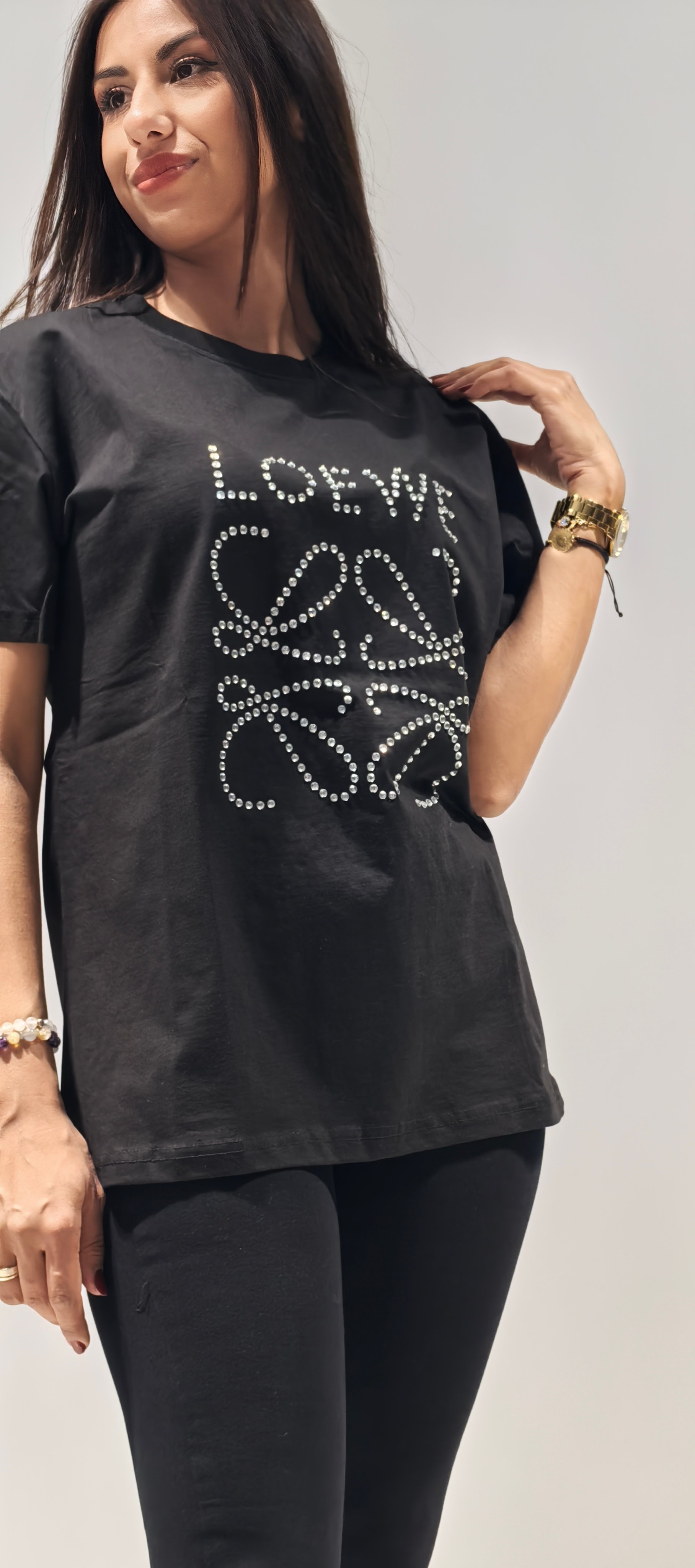 LOVE TAŞLI SİYAH PAMUKLU TŞÖRT
