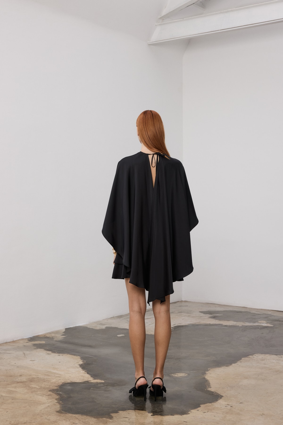 Paloma Elbise