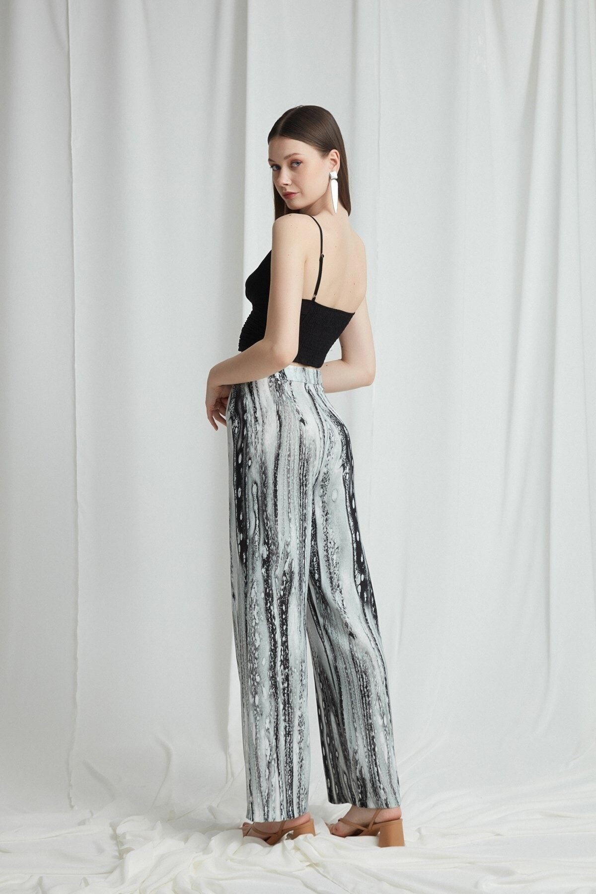 Pantolon / Siyah Batik