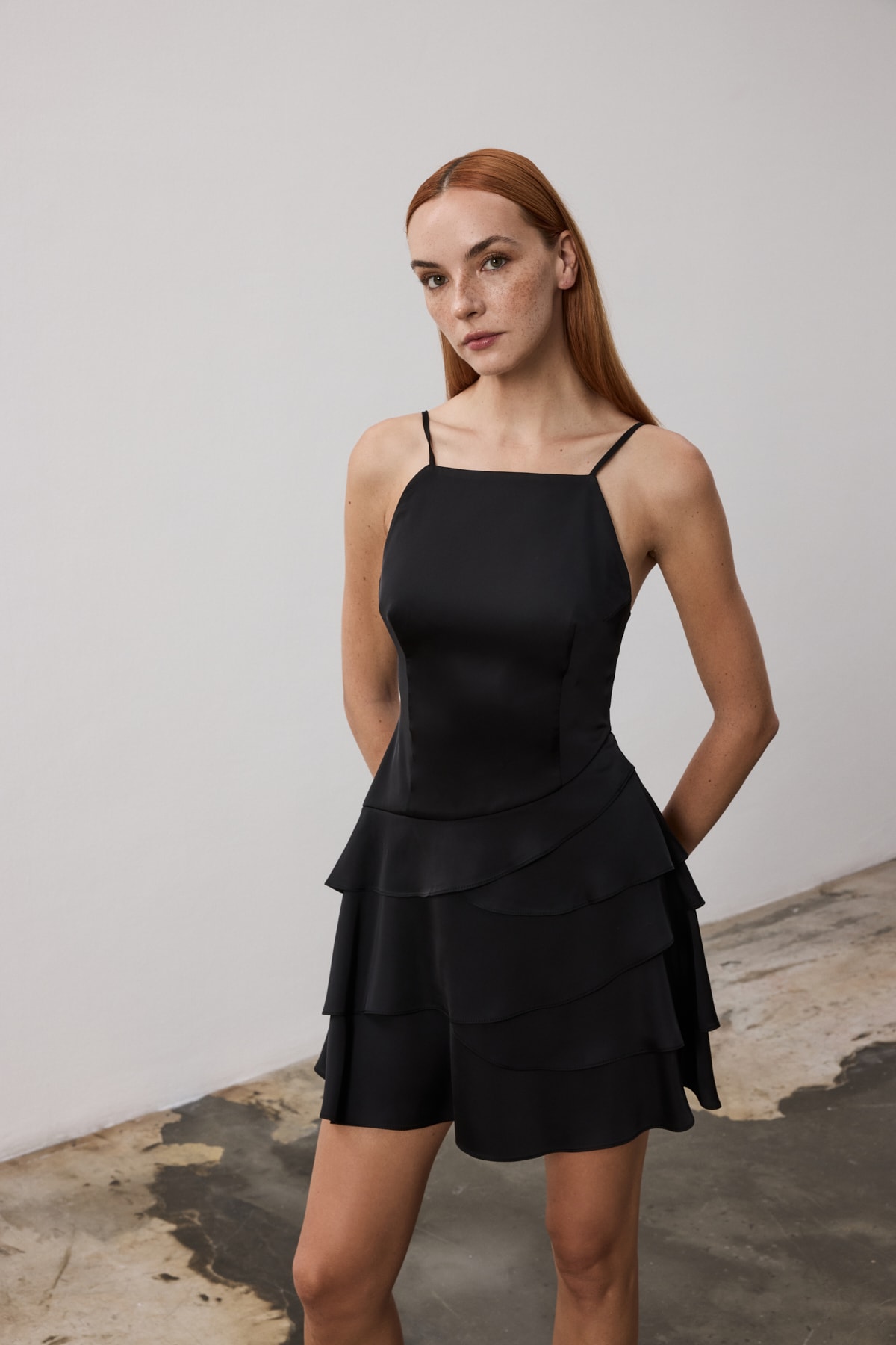 Paloma Elbise
