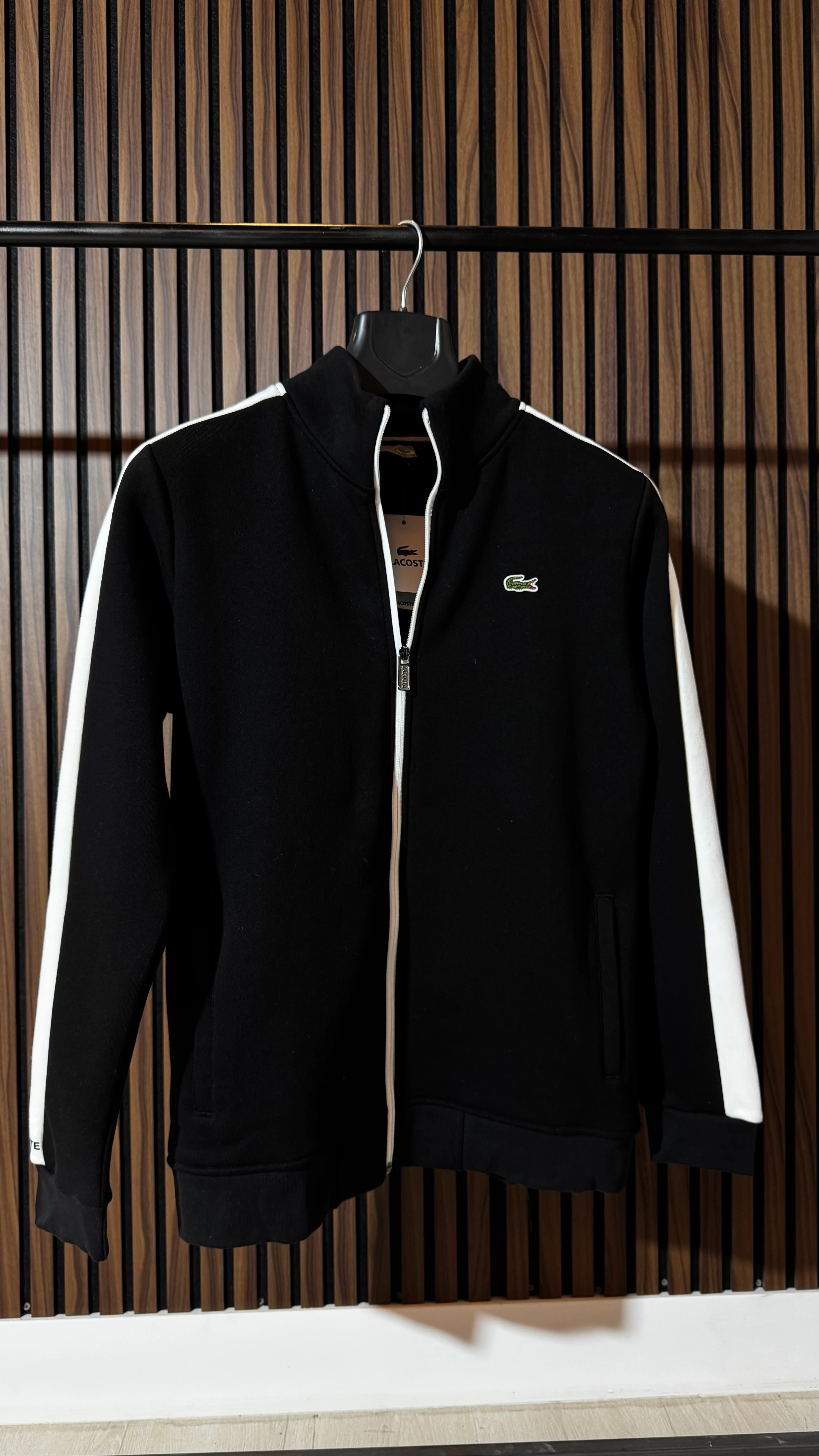 LCST Premium Şeritli Siyah Hırka 