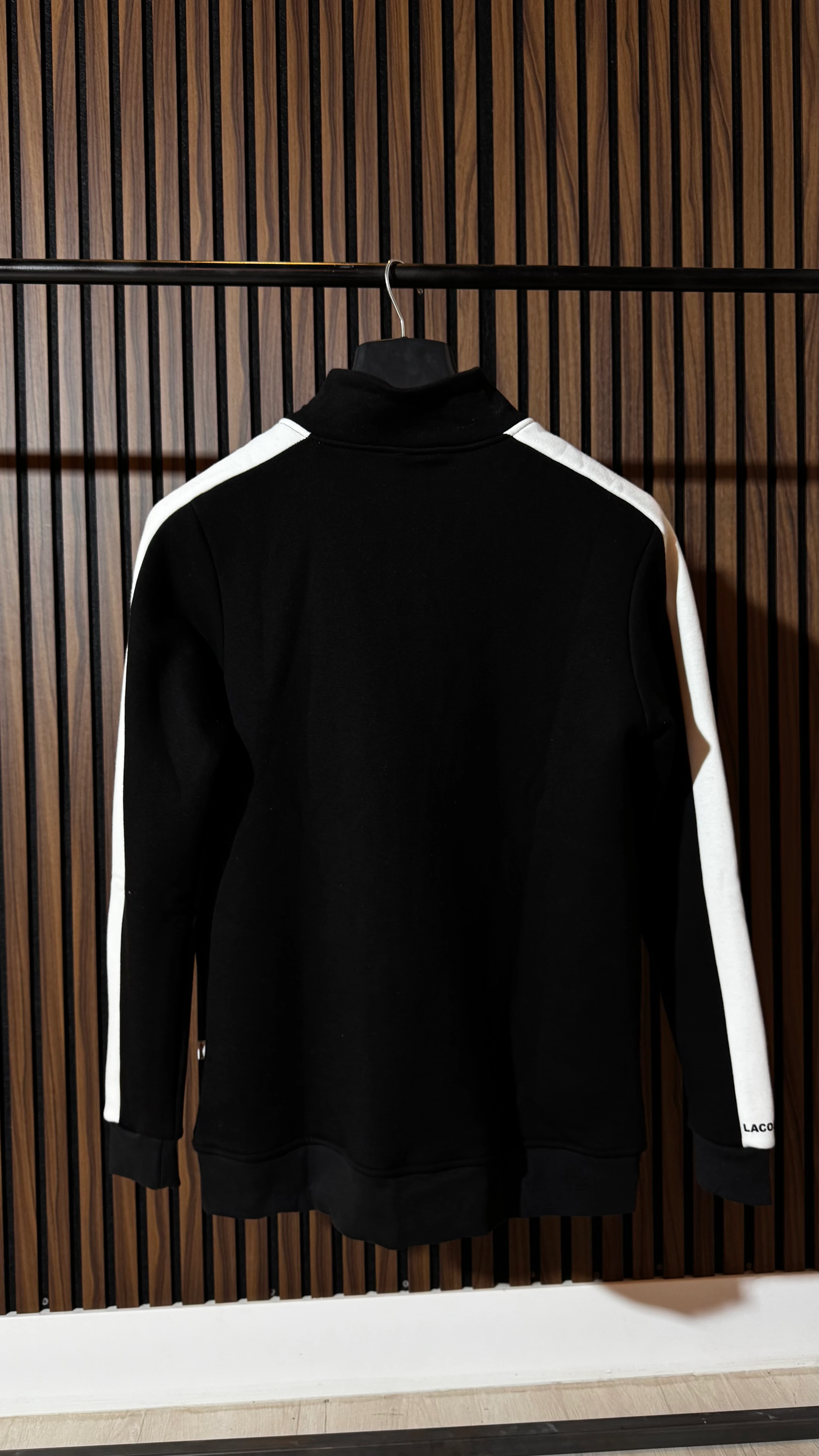 LCST Premium Şeritli Siyah Hırka 