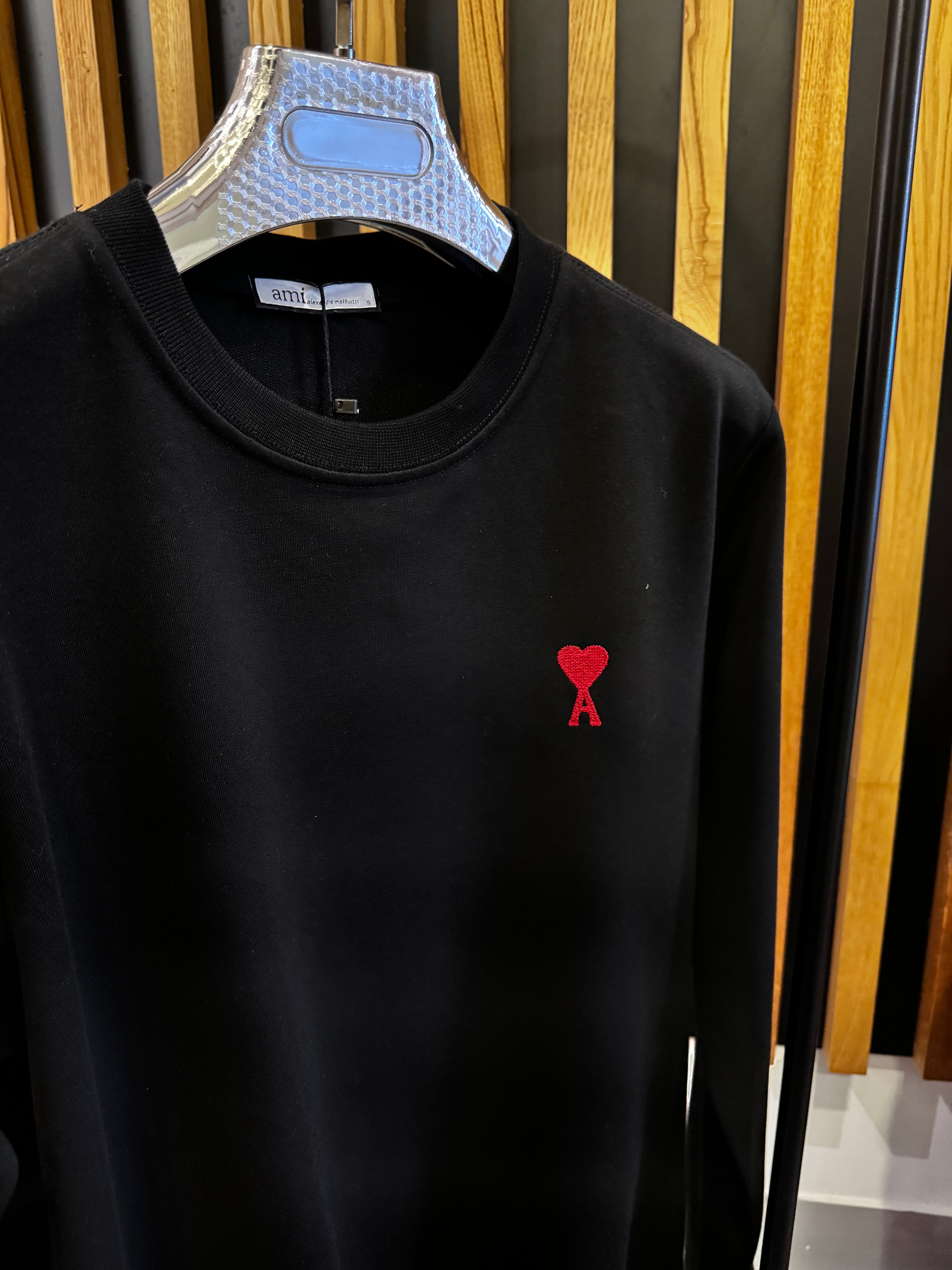 Ami Siyah Sweatshirt