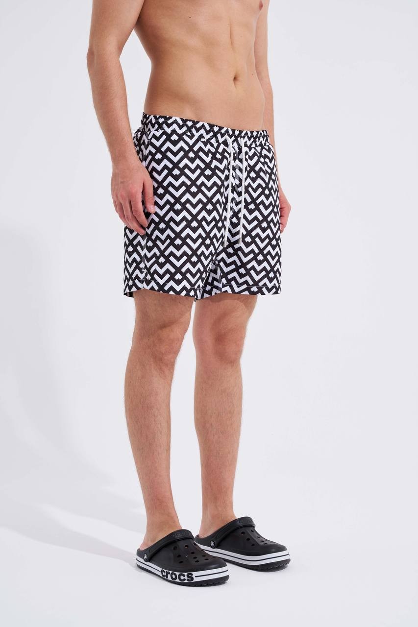 Black-White Sea Short