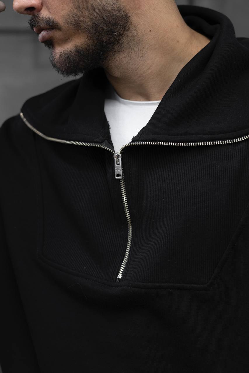 Black Sweatshirt