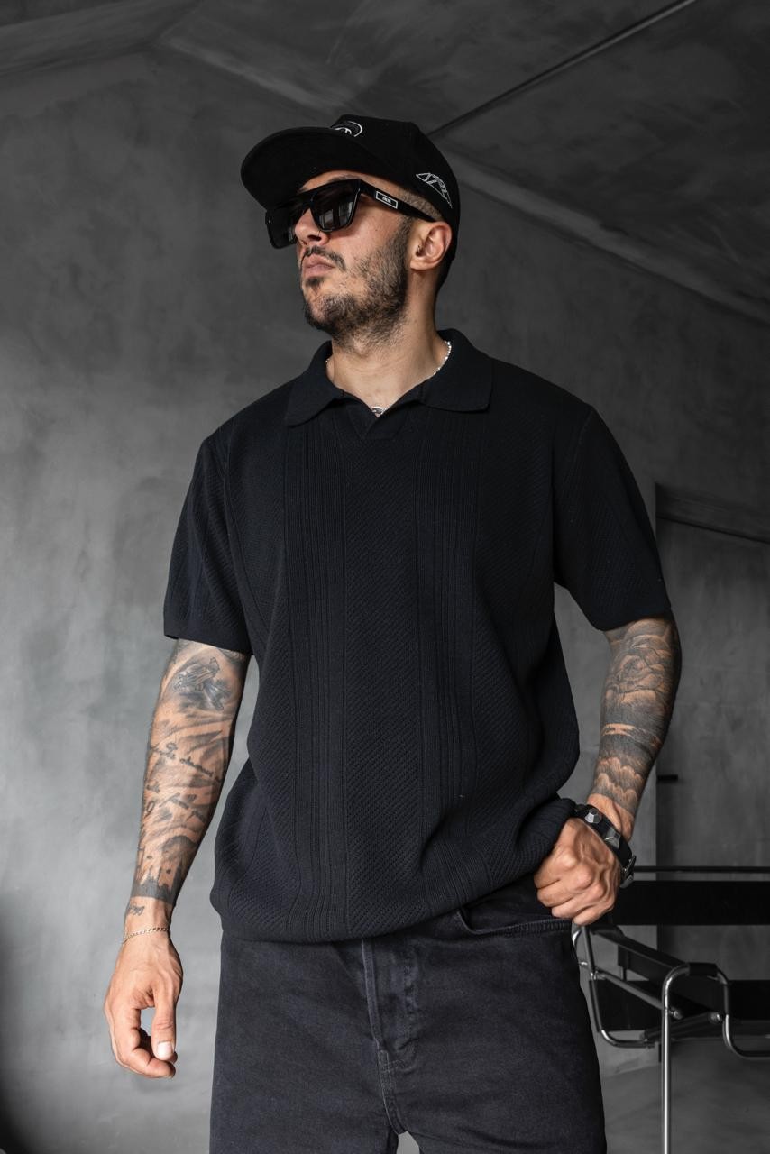 Black Knitted T-shirt