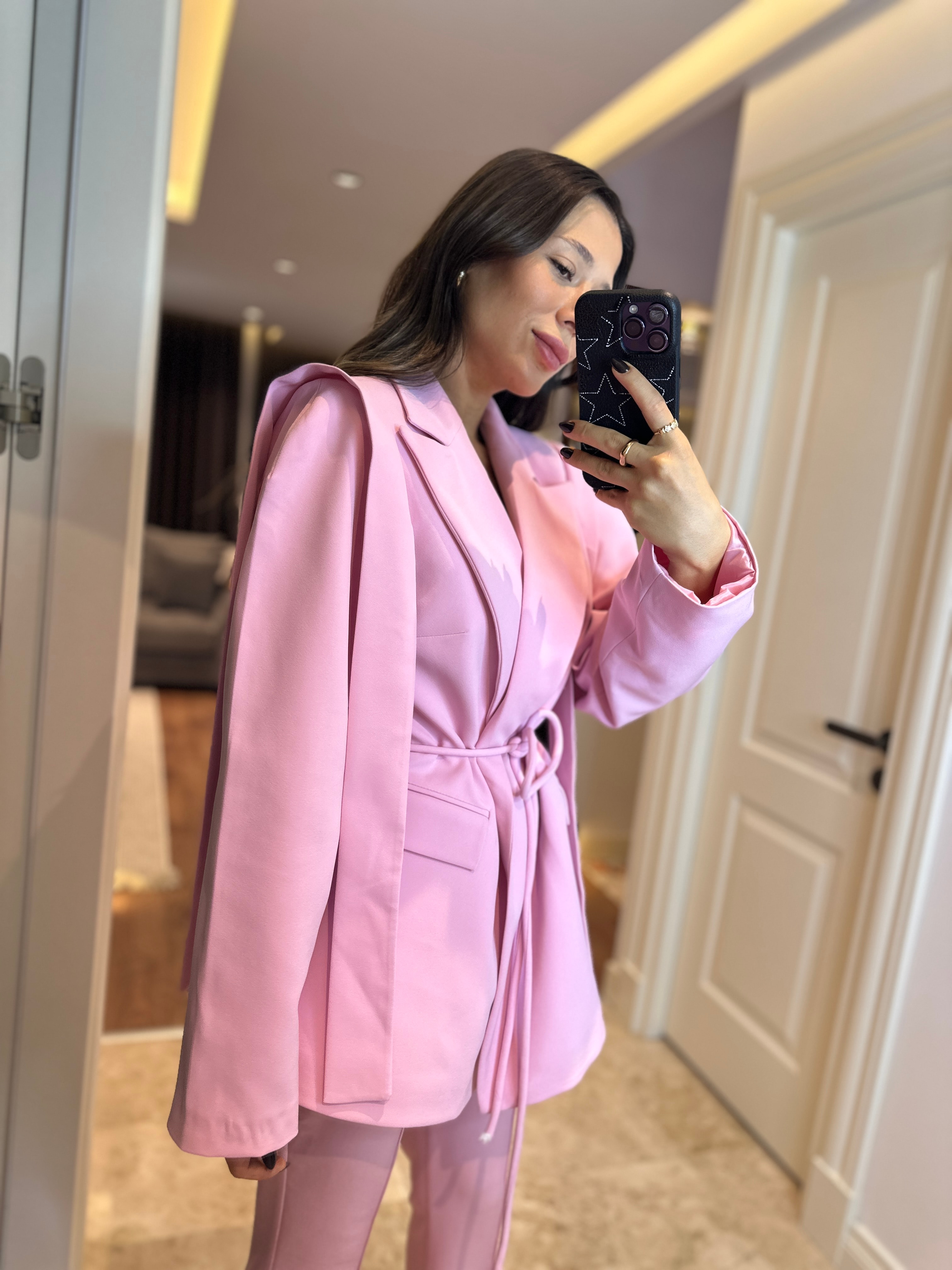 Pembe Vatkalı Kuşaklı Tasarım Ceket