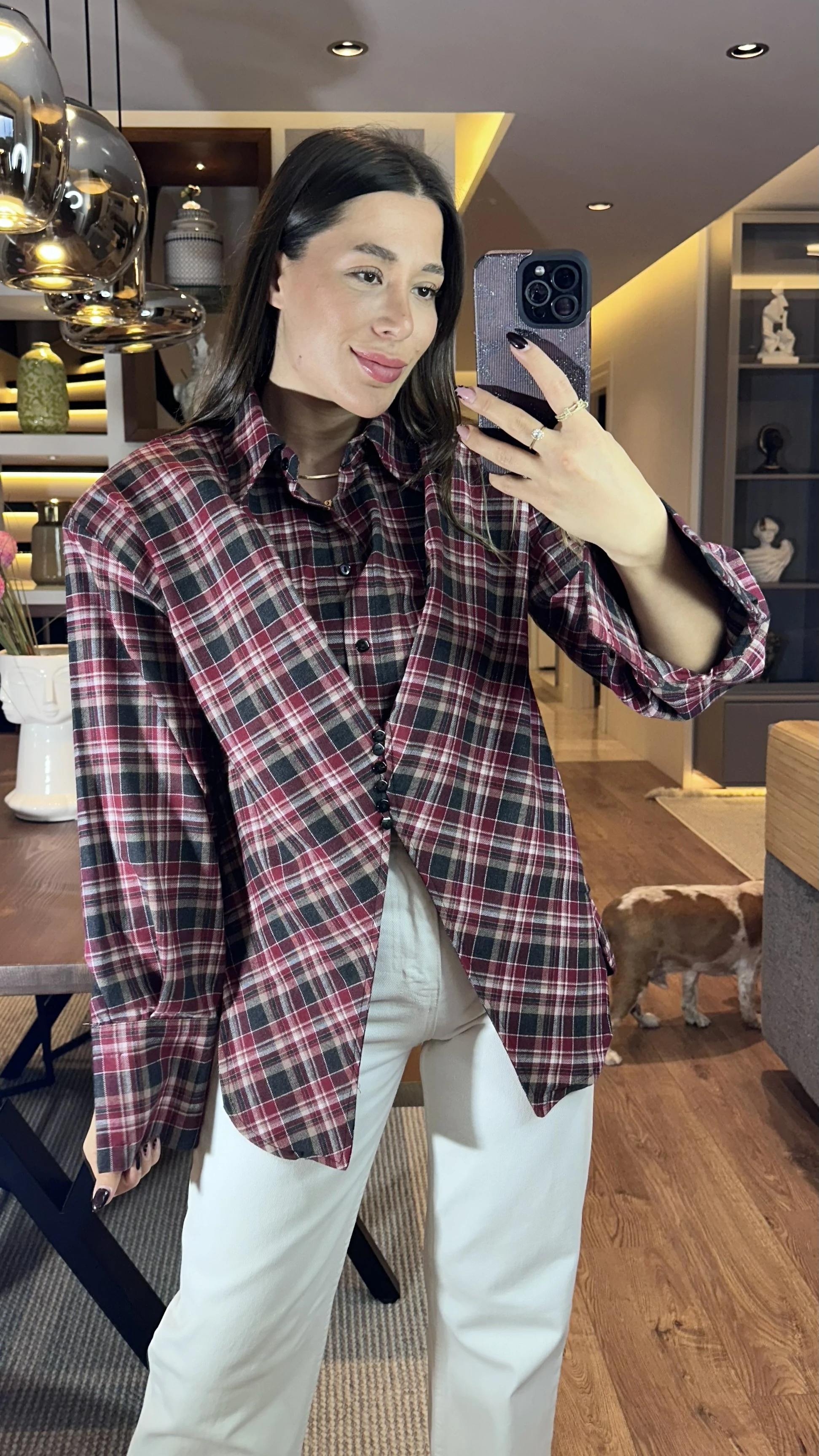 Kırmızı Ekoseli Asimetrik Detaylı Vatkalı Gömlek 