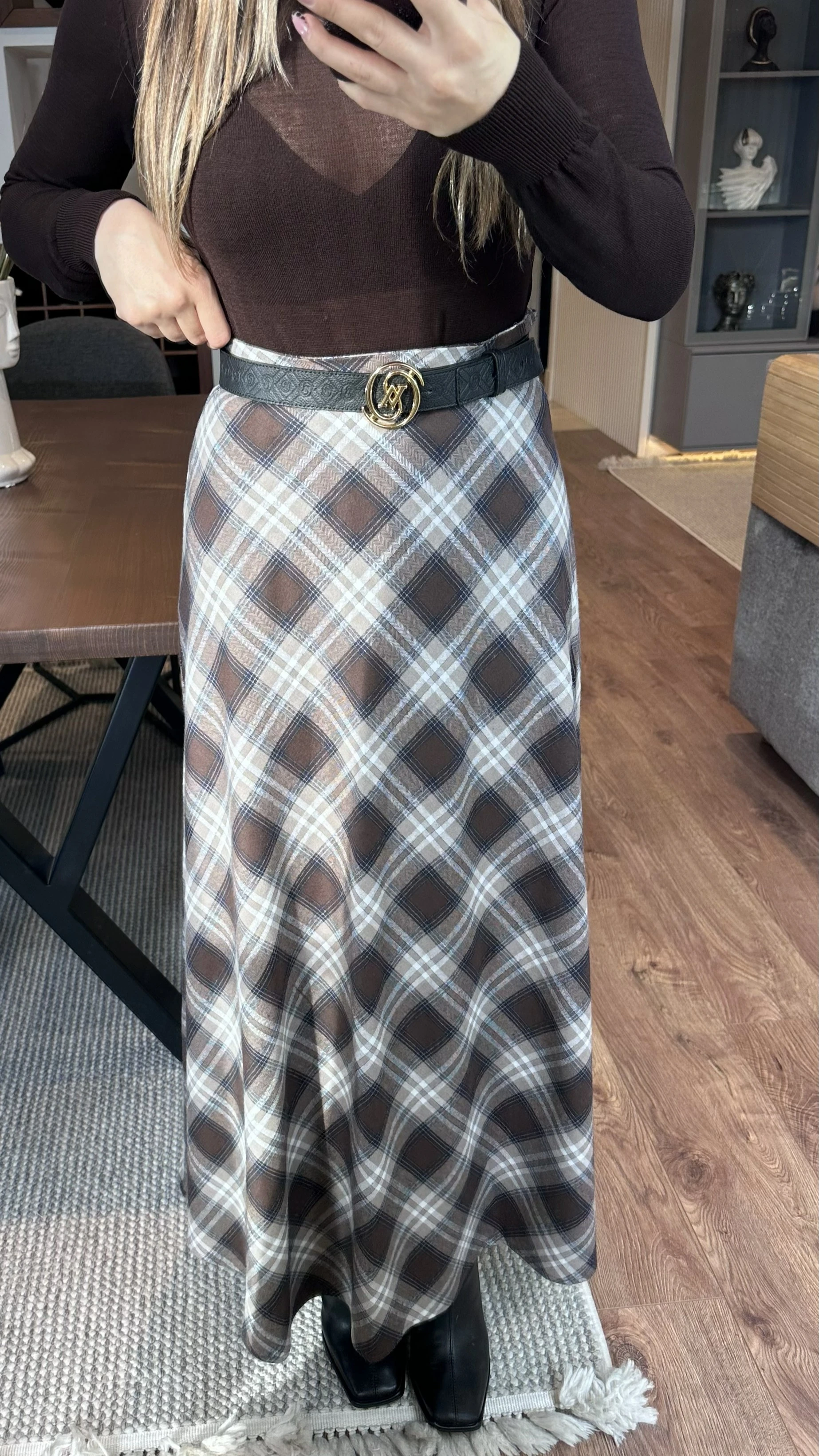 Kahverengi Ekoseli Uzun Etek 