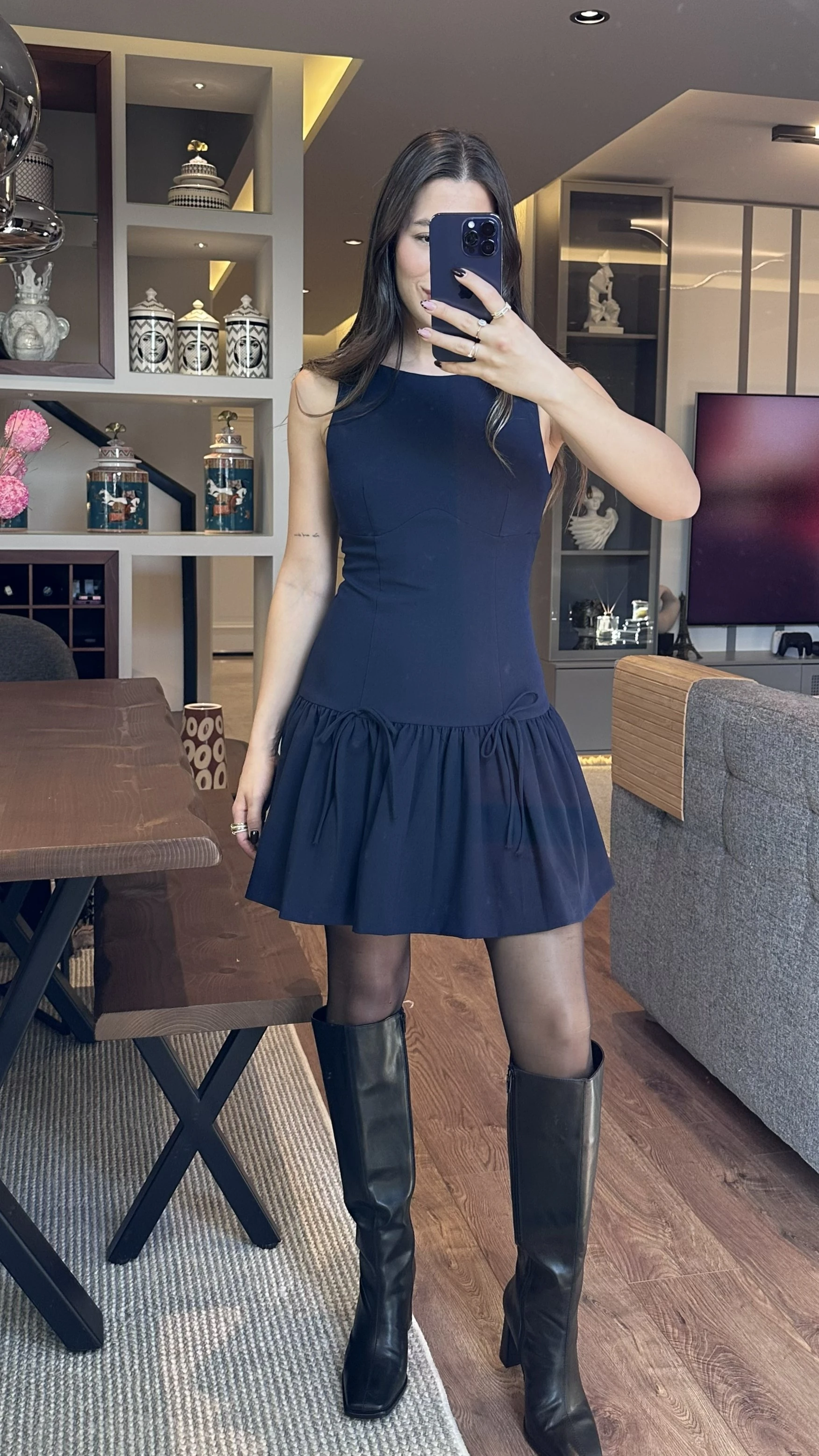 Fiyonklu Kısa Elbise Lacivert