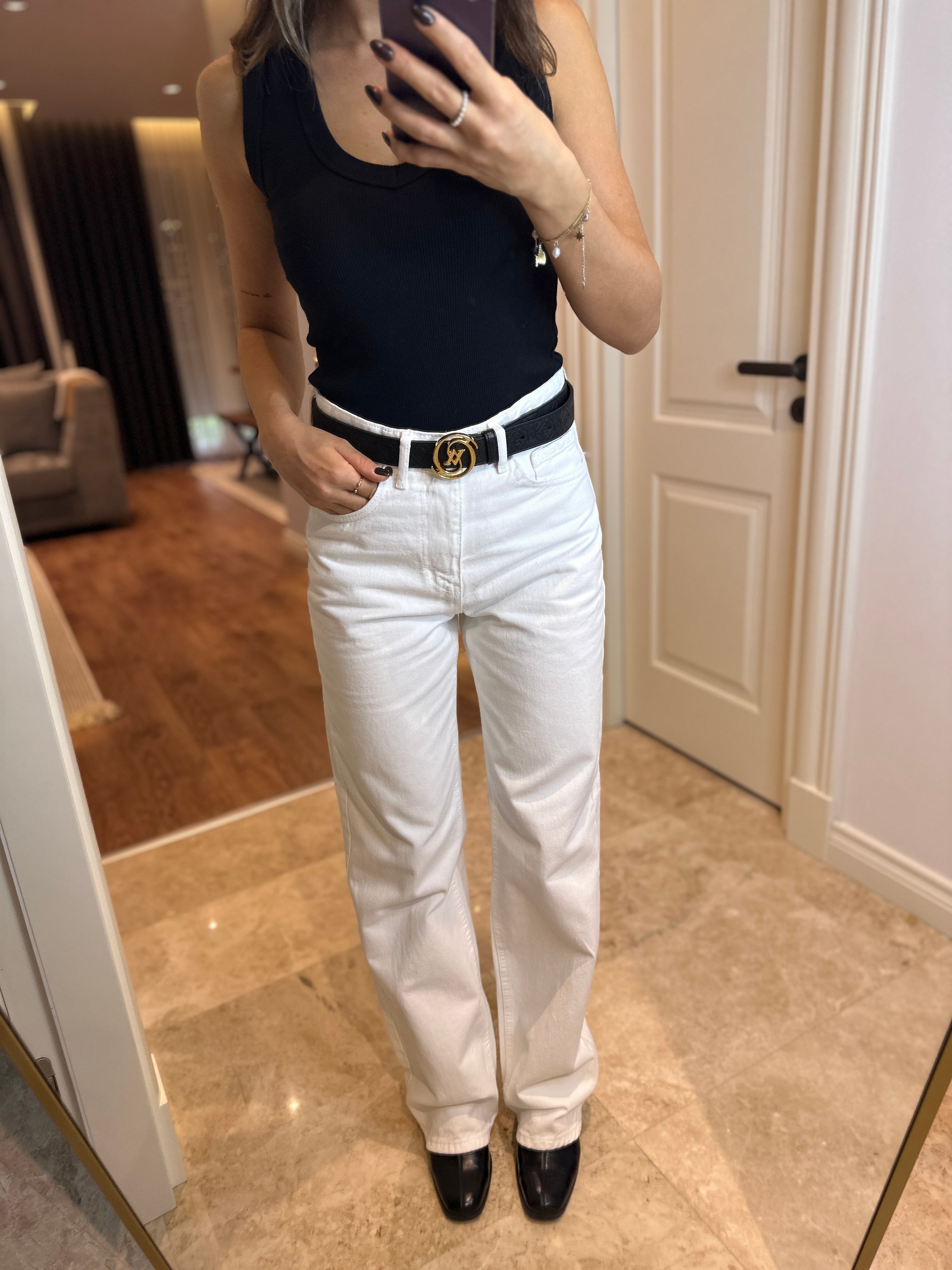 Beyaz Straight Jean 