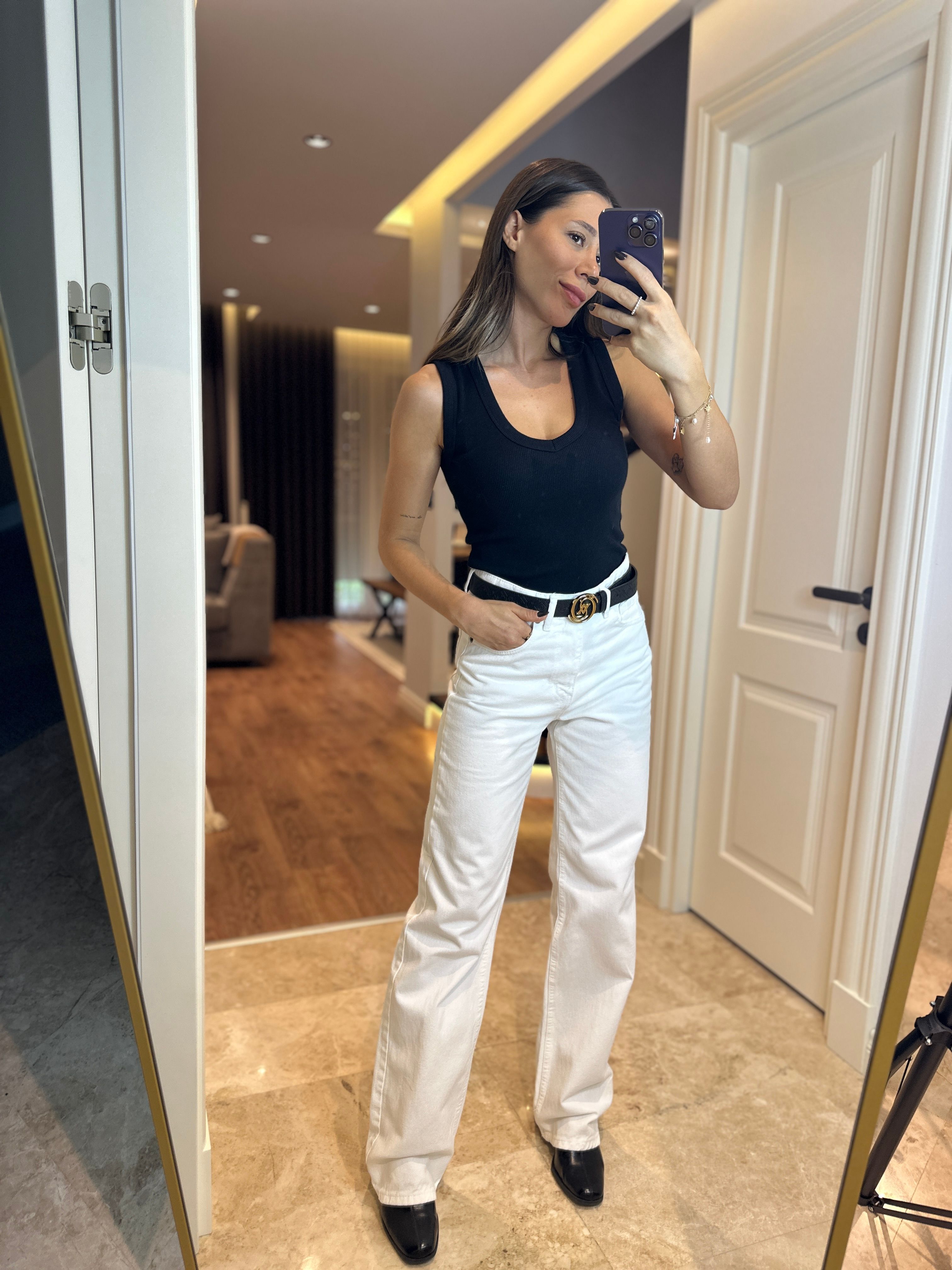 Beyaz Straight Jean 