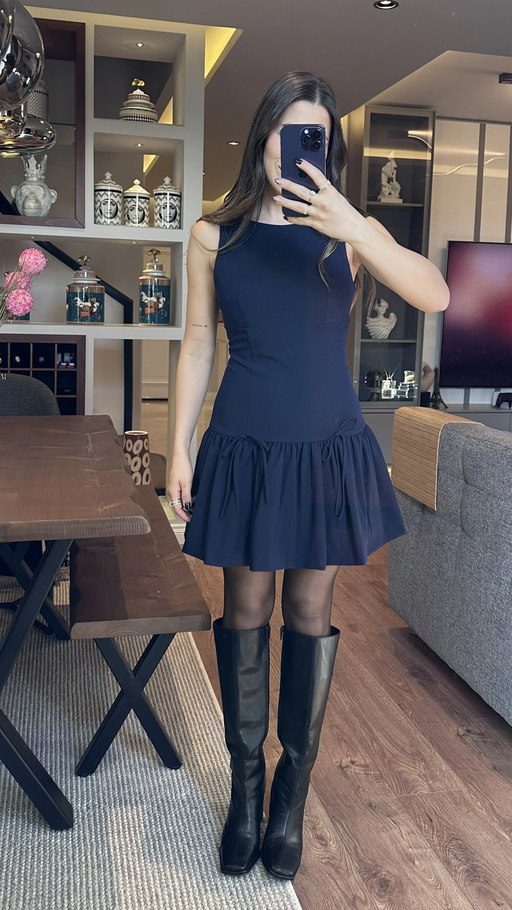 Fiyonklu Kısa Elbise Lacivert