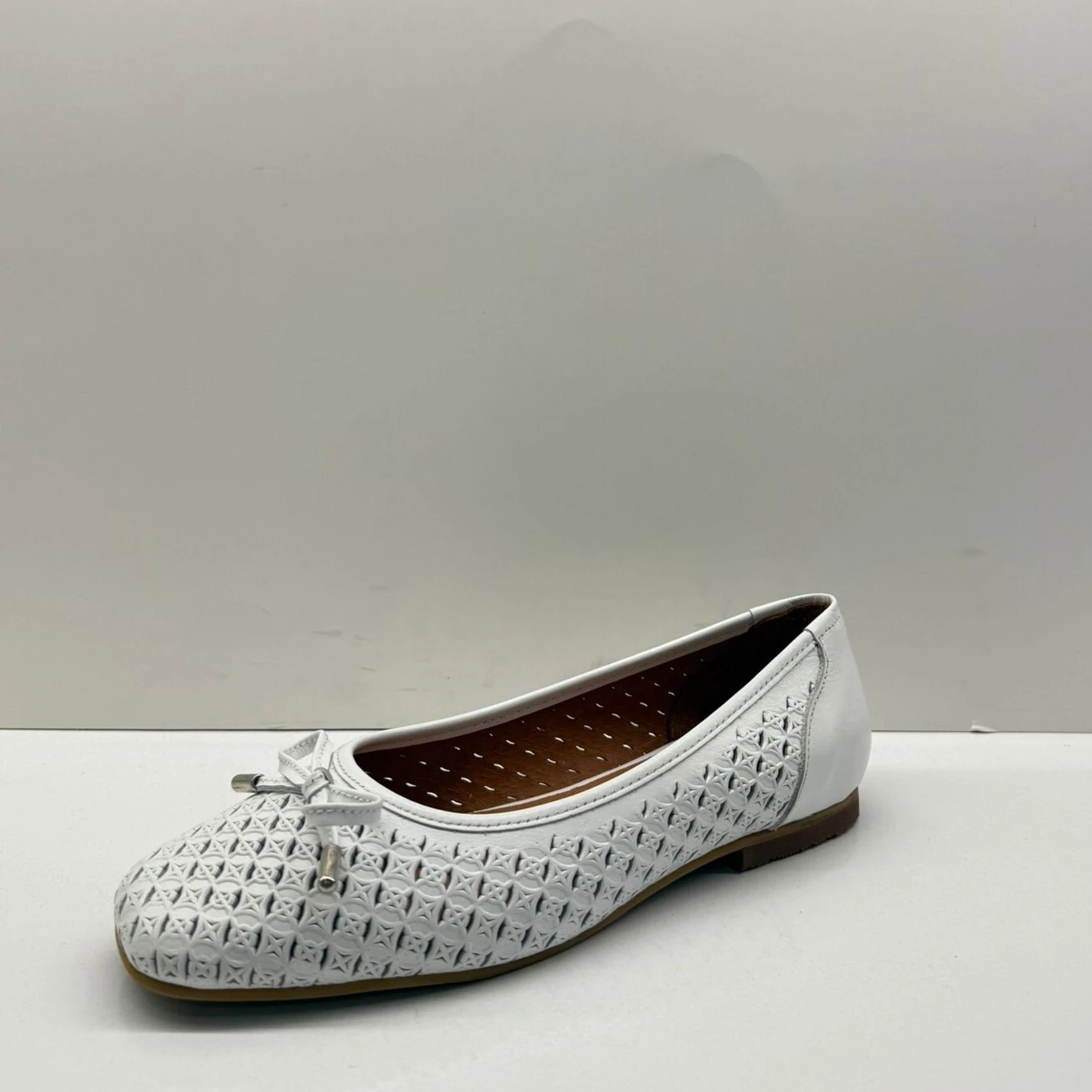 99641 ZENNE BABET (36-40)