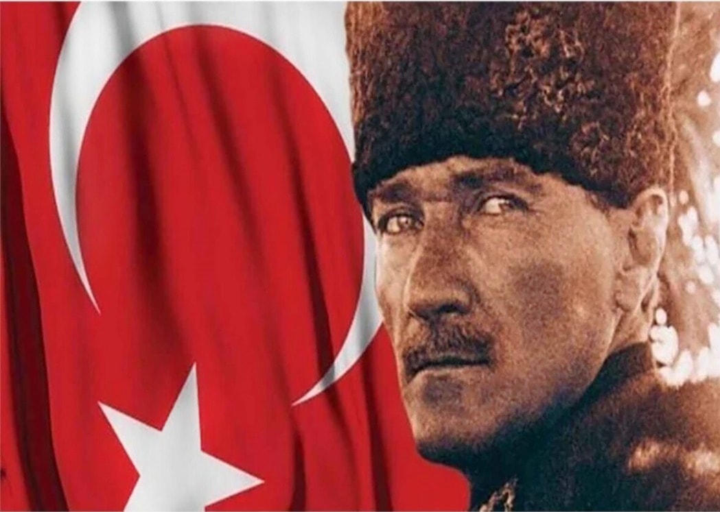 Atatürk Ve Bayrak 50x35cm Dialands Elmas Mozaik Tablo